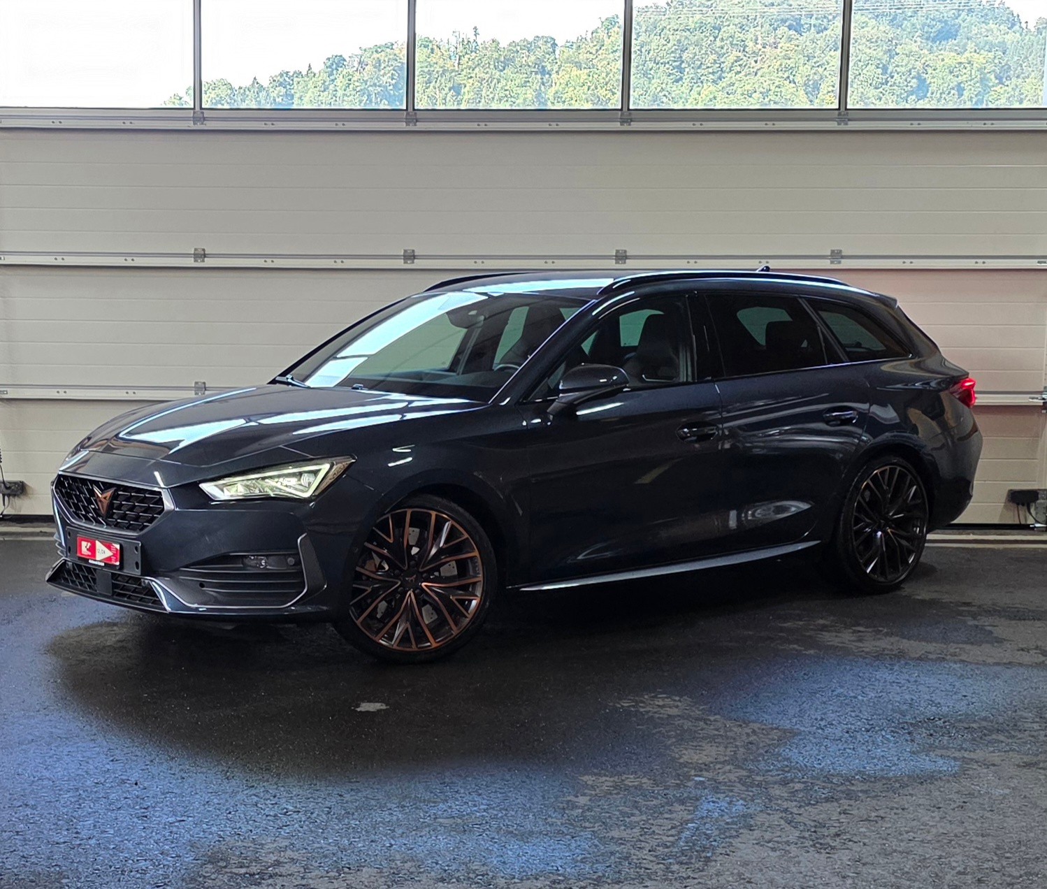 CUPRA LEON ST 2.0 TSI VZ DSG 4Drive *Anhängerkupplung*Spurhalte-&AbstandsAssistent*Rückfahrkamera*Ambientebeleuchtung*