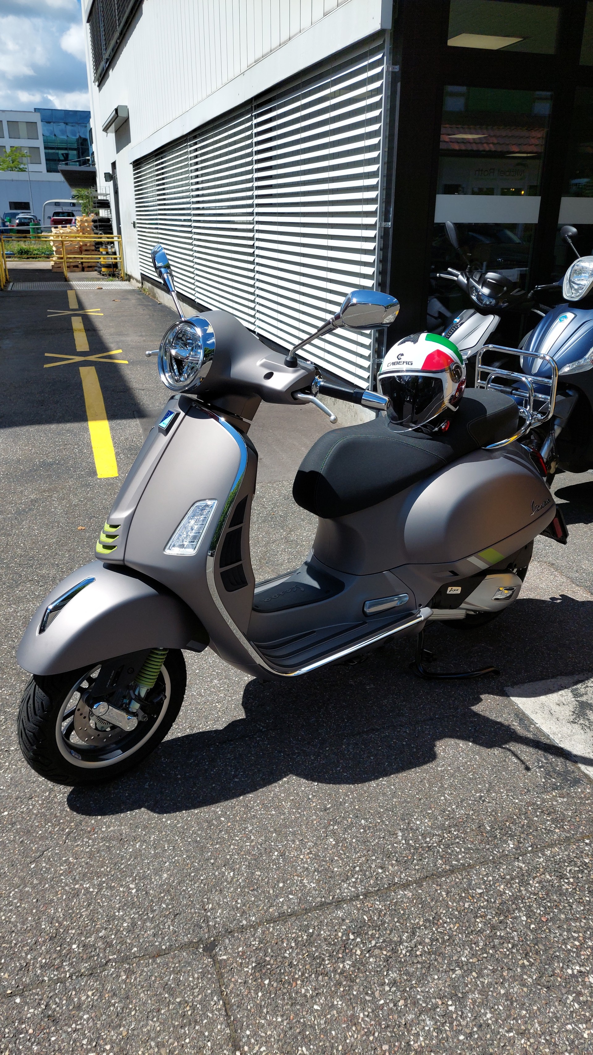 PIAGGIO Vespa GTS 125 Super Tech RST Euro 5+