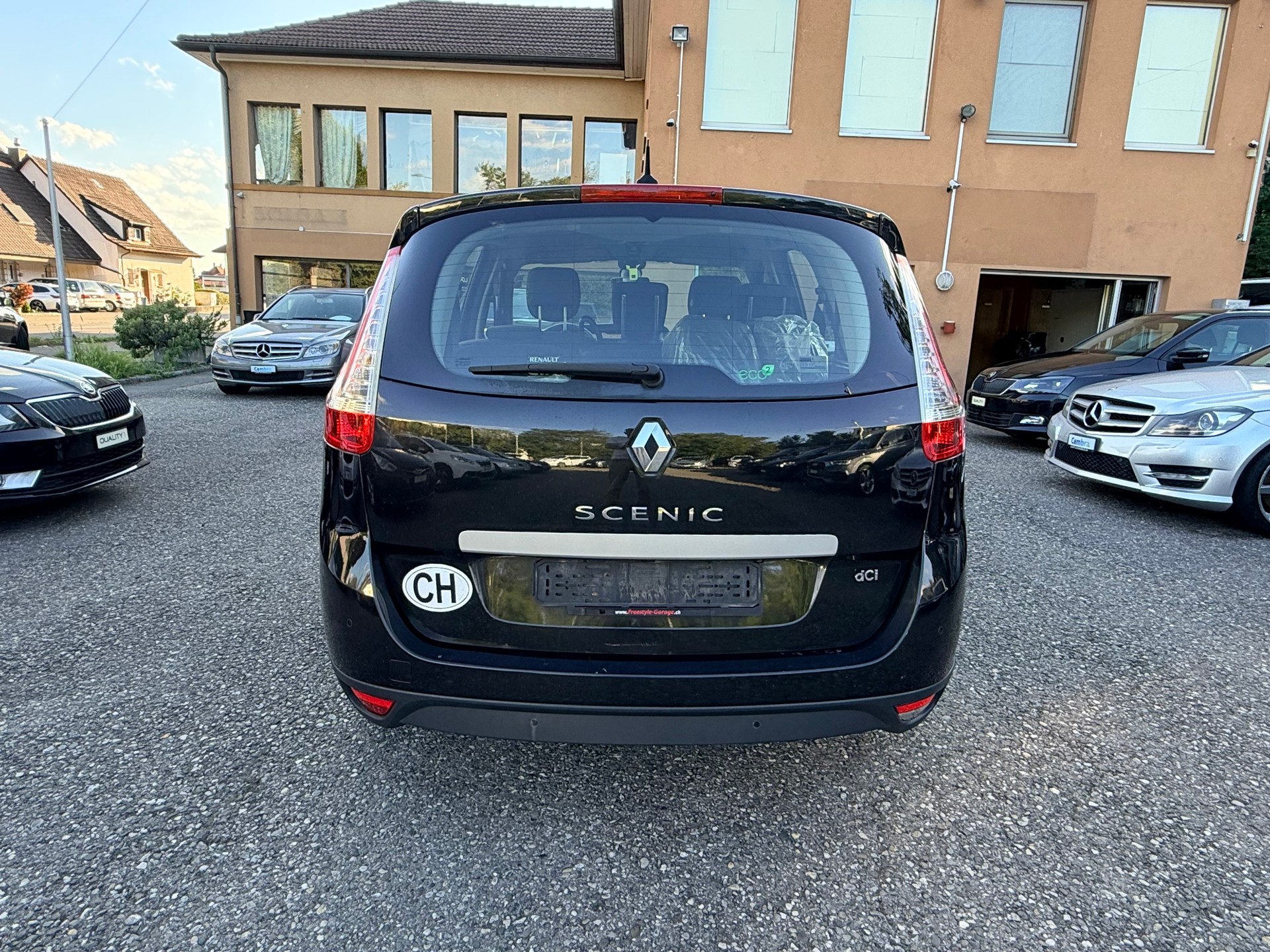 RENAULT Grand Scénic 1.9 dCi Dynamique 7 Plätze-image-9