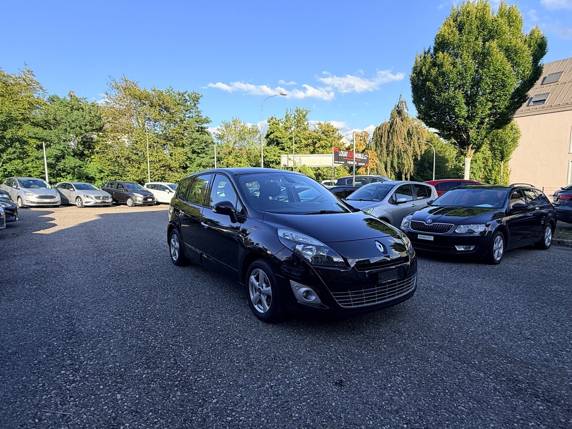 RENAULT Grand Scénic 1.9 dCi Dynamique 7 Plätze-showroom-element-1