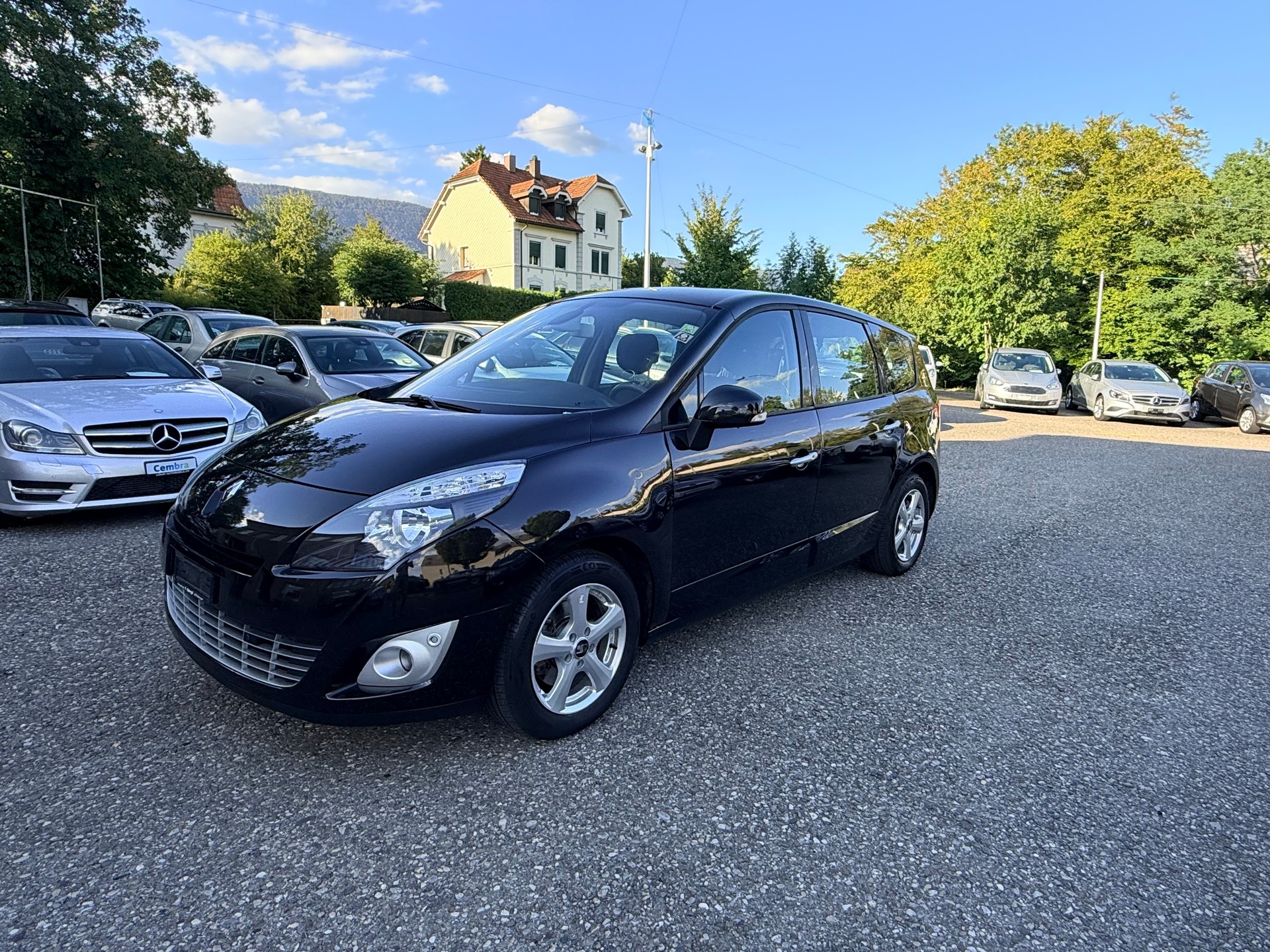 RENAULT Grand Scénic 1.9 dCi Dynamique 7 Plätze-image-4