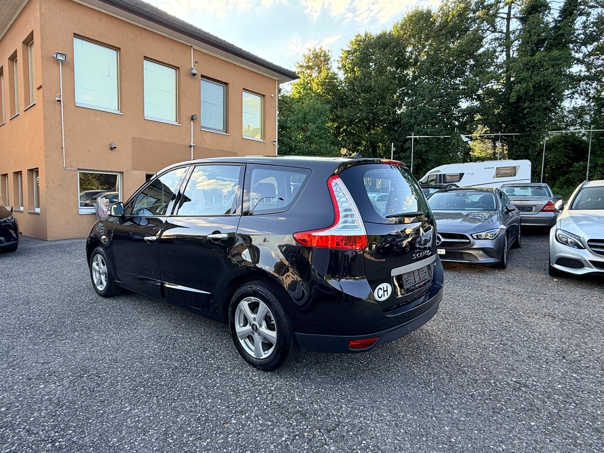 RENAULT Grand Scénic 1.9 dCi Dynamique 7 Plätze-image-10