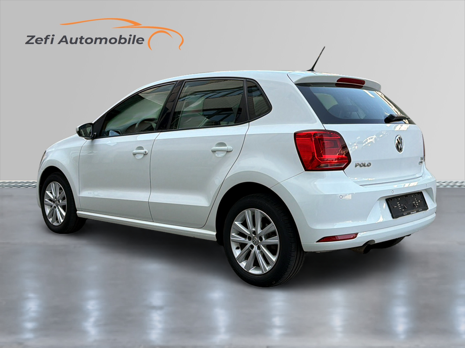 VW Polo 1.2 TSI BMT Comfortline DSG-image-2