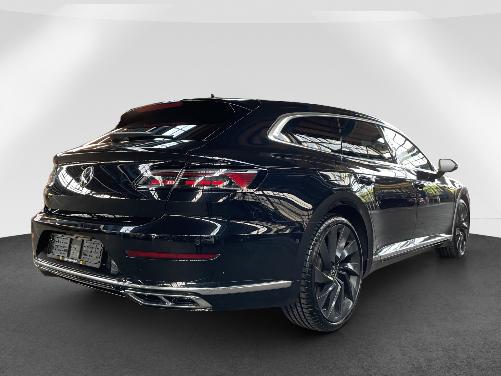 VW Arteon Shooting Brake 2.0 TDI R-Line DSG 4m-image-5