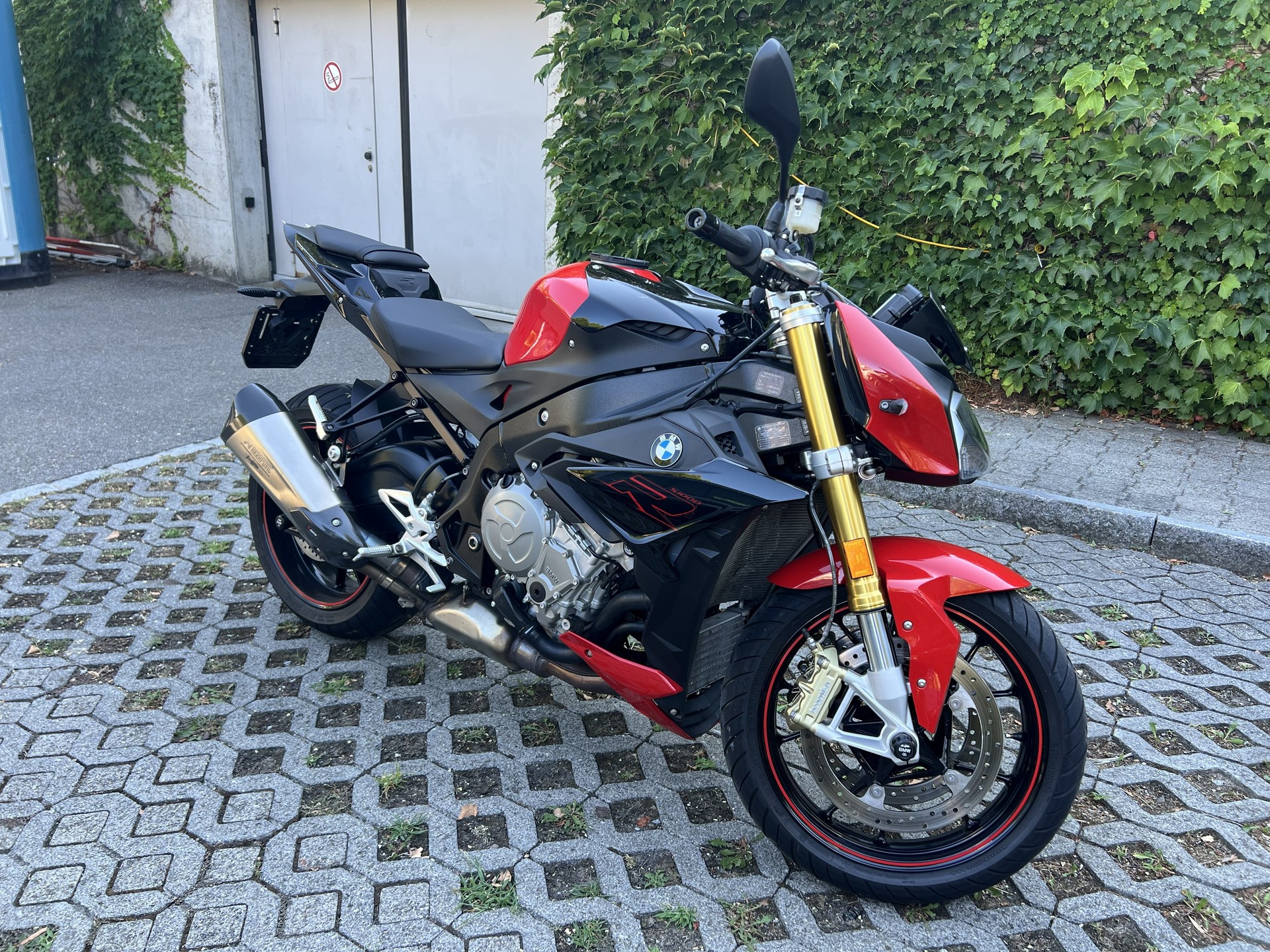 BMW S 1000 R ABS-image-0