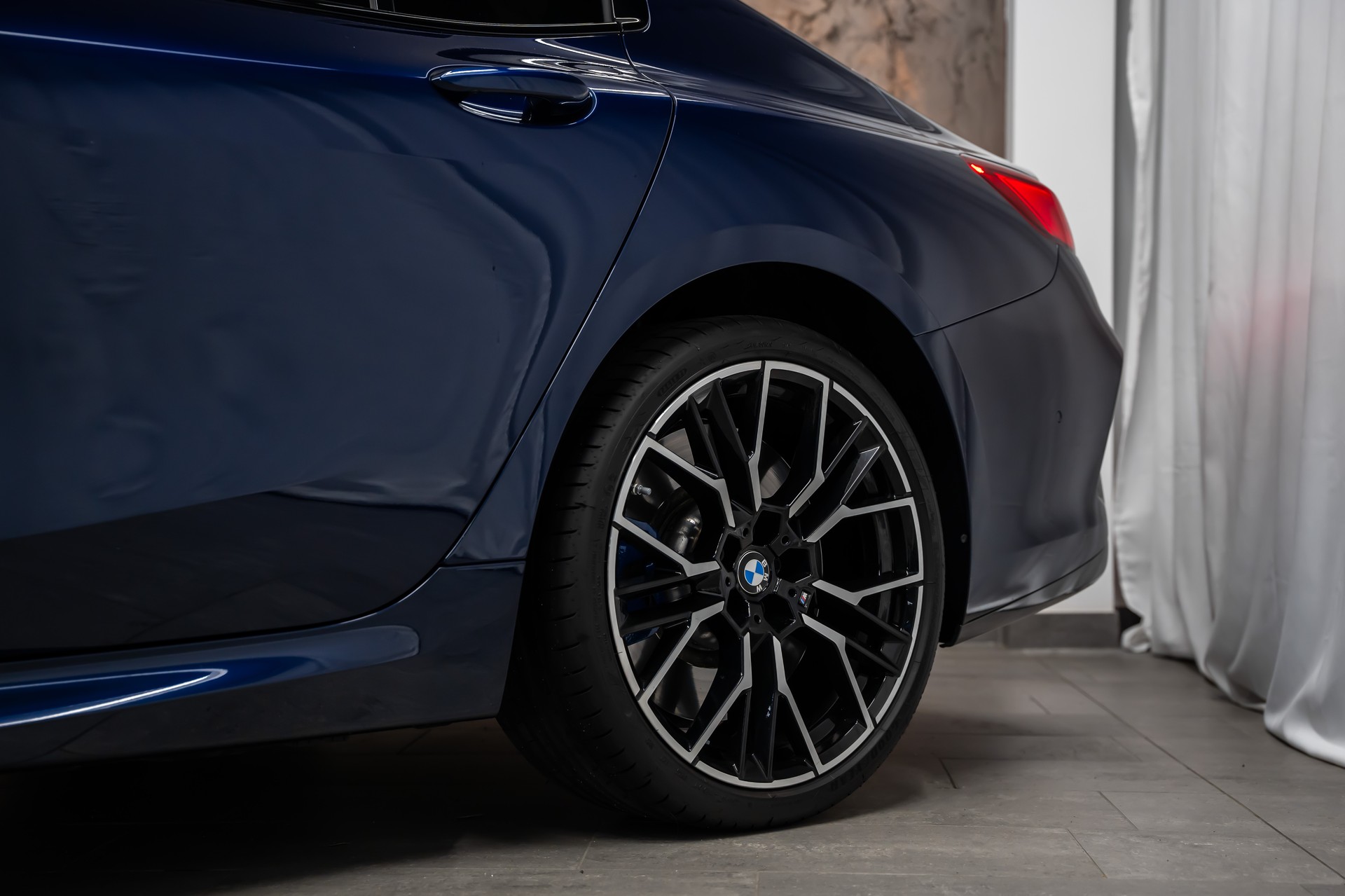 BMW M850i xDrive Gran Coupé Steptronic *Facelift*Panorama*Iconic Glow*360°*-image-9