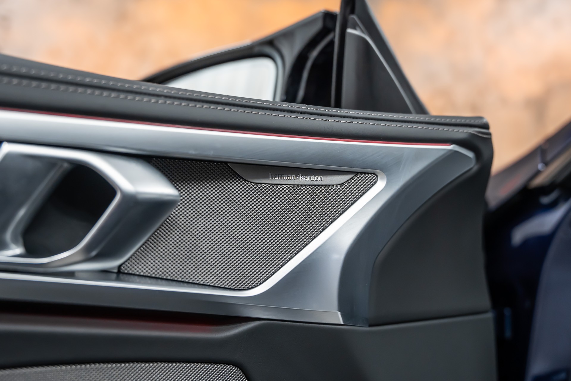 BMW M850i xDrive Gran Coupé Steptronic *Facelift*Panorama*Iconic Glow*360°*-image-21