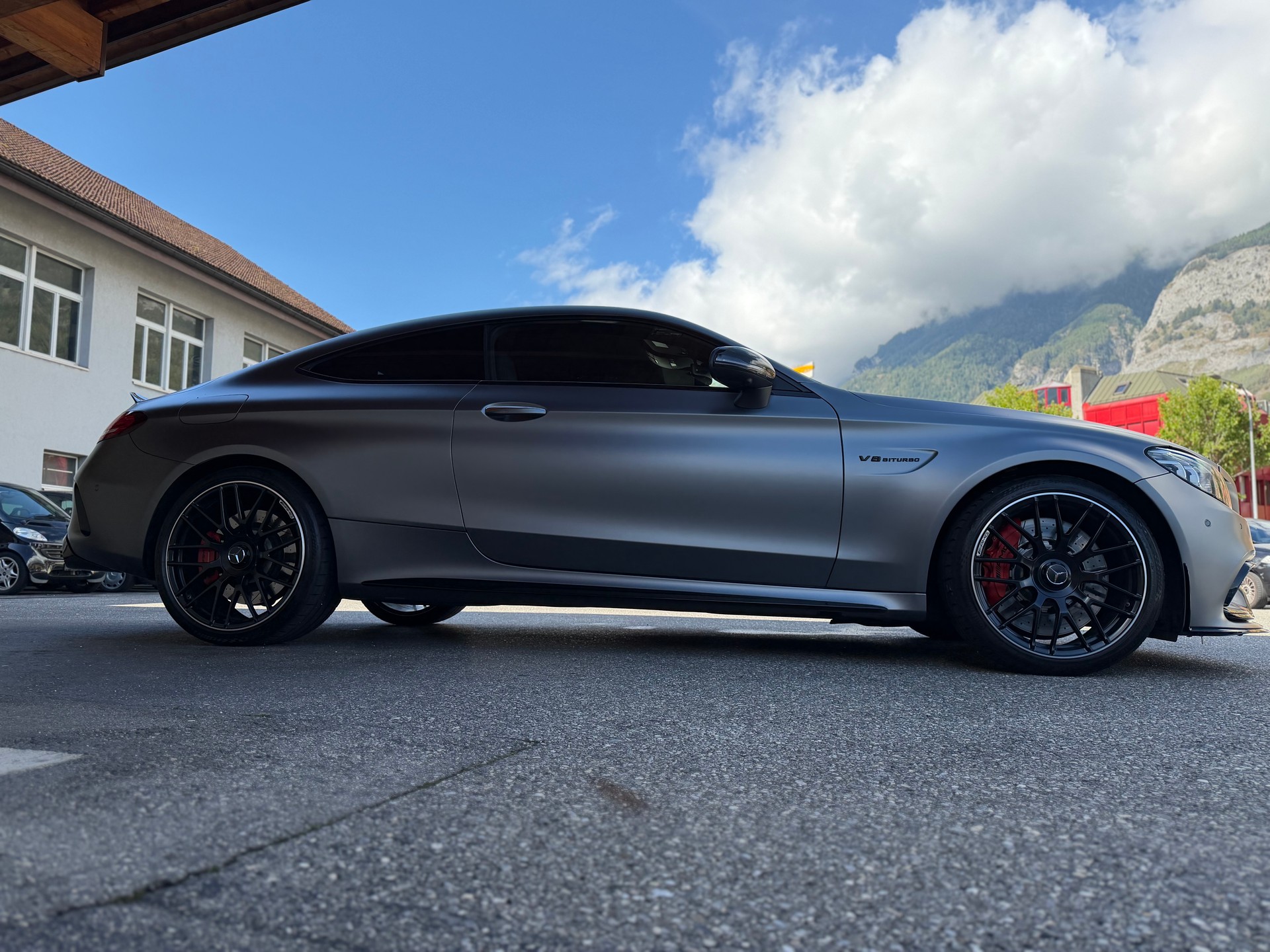 MERCEDES-BENZ C 63 S AMG 9G-tronic-showroom-element-3