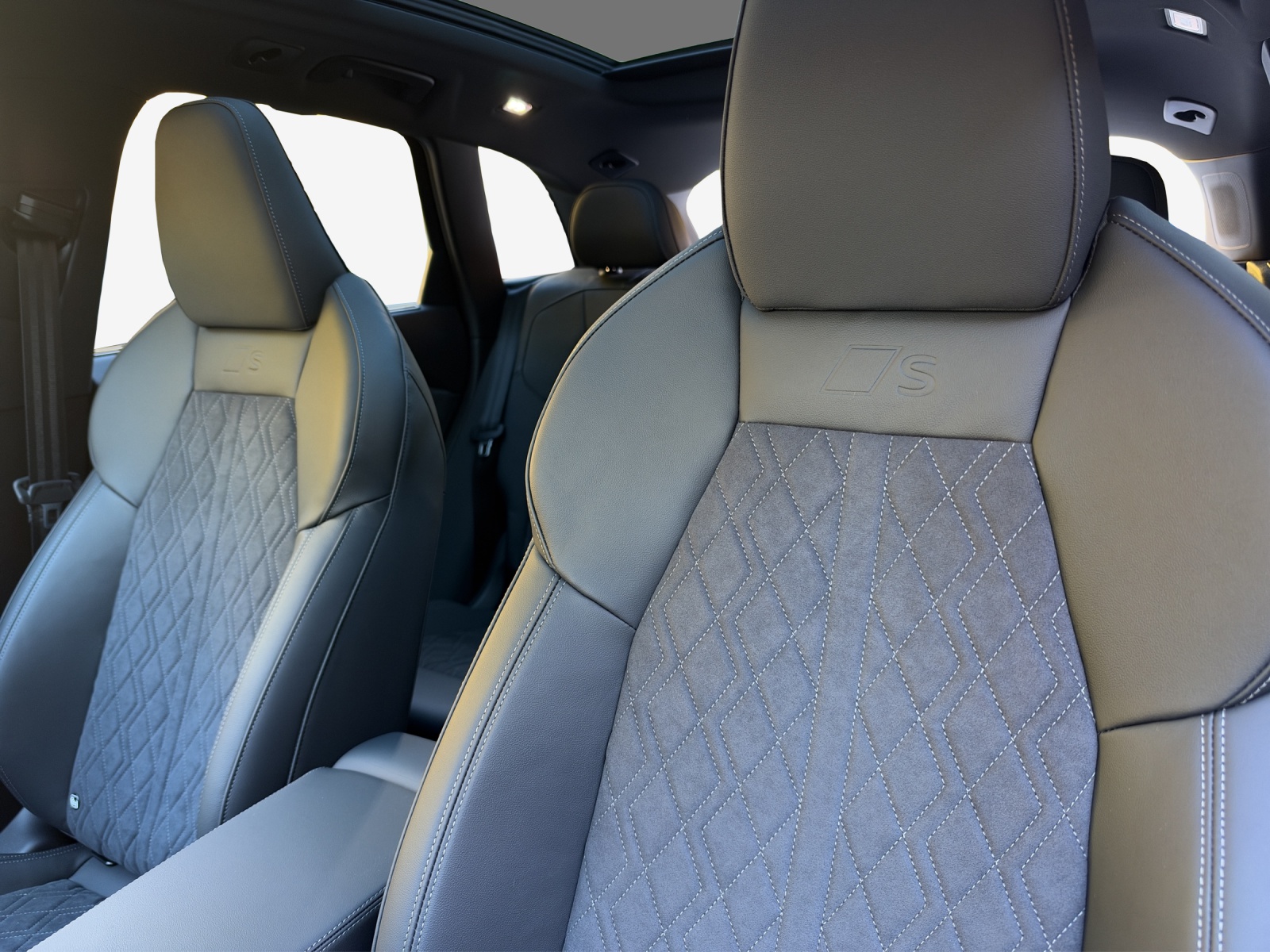 AUDI Q5 e-hybrid quattro 270 kW S-tronic-image-13