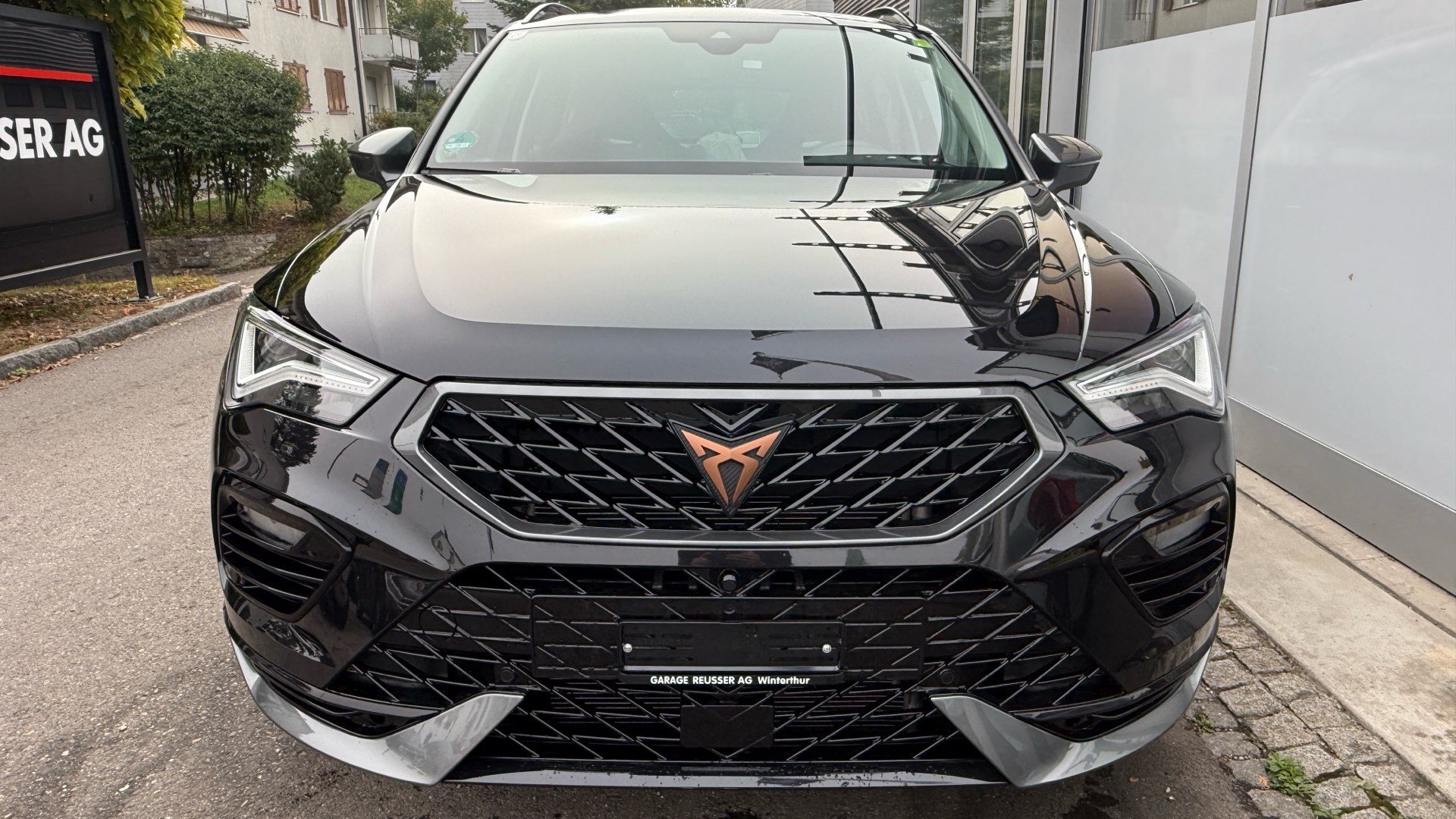 CUPRA Ateca 2.0 TSI 4Drive *** ANHÄNGERKUPPLUNG SCHWENKBAR & 5 JAHRE CUPRA WERKSGARANTIE ***-showroom-element-1