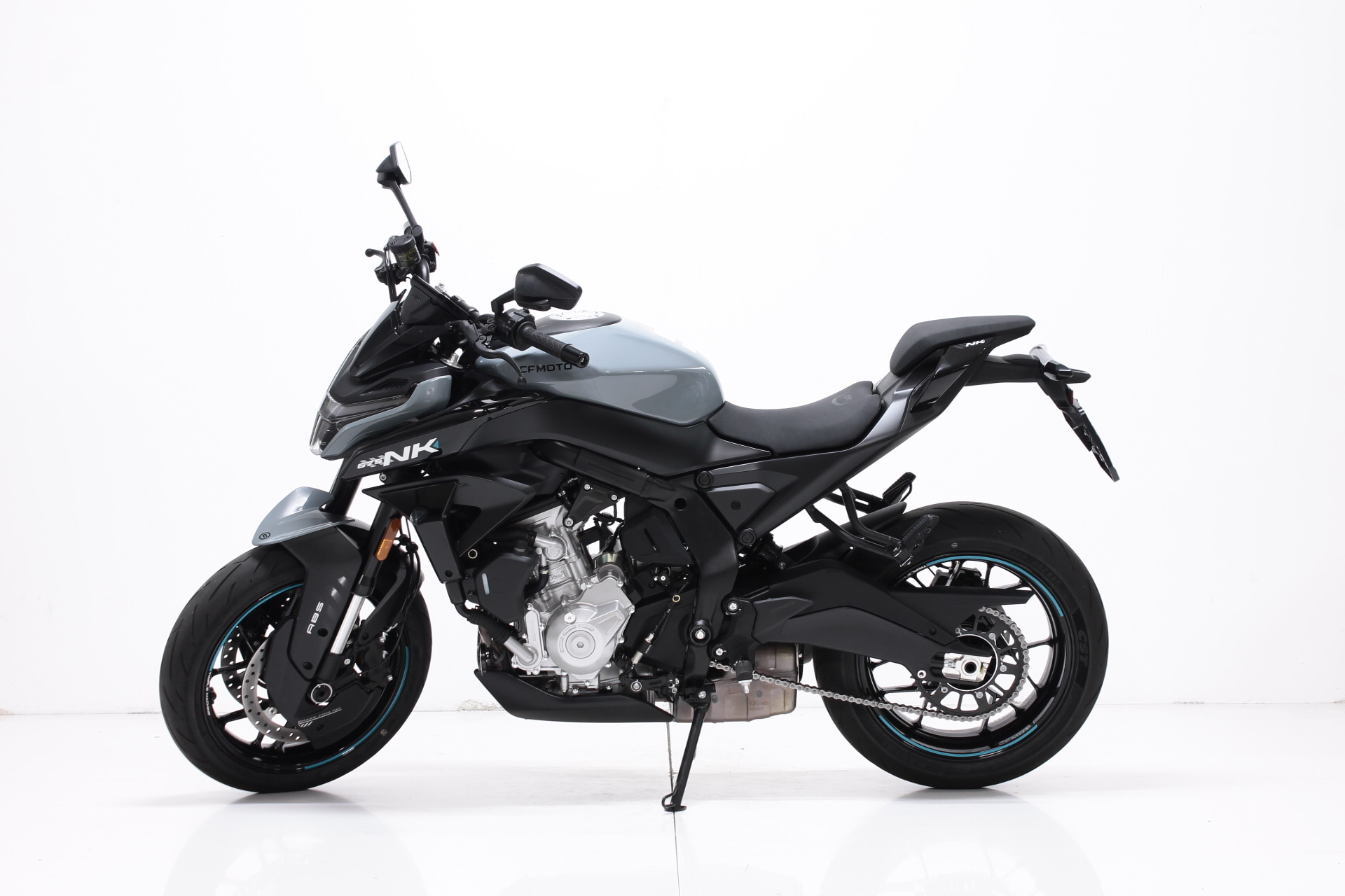 CF MOTO 675 NK-image-3