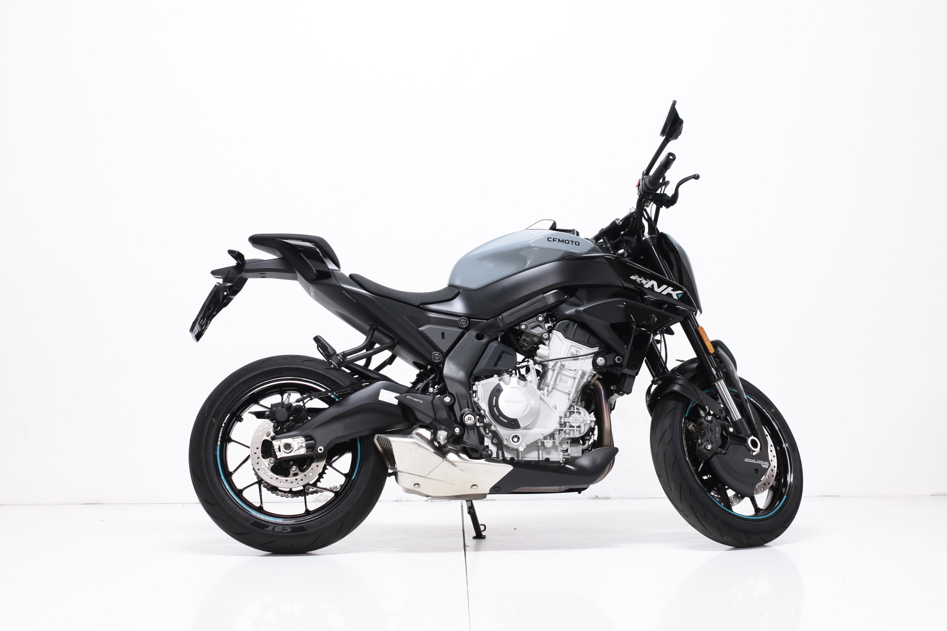 CF MOTO 675 NK-image-1
