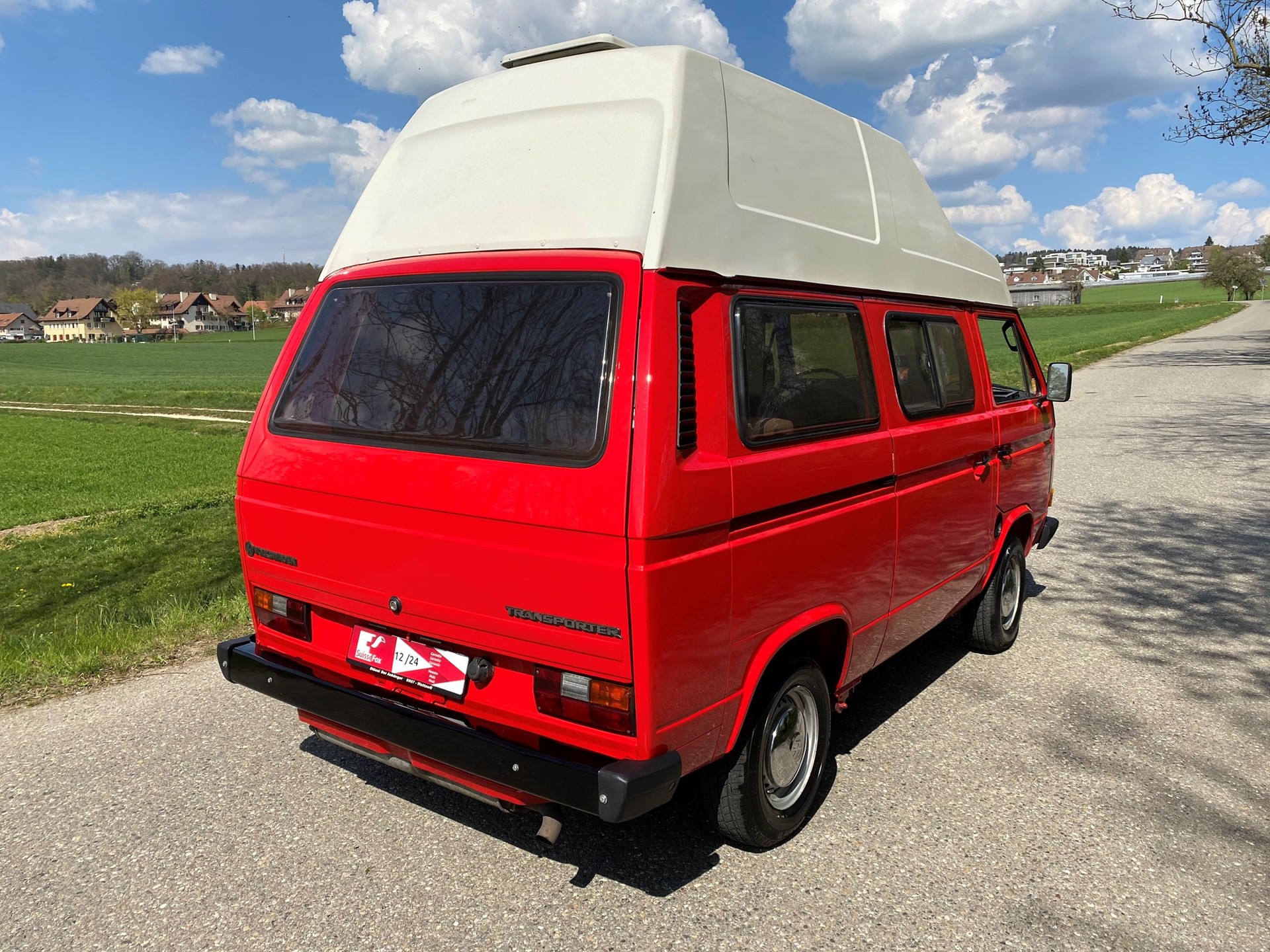 VW T2-showroom-element-2