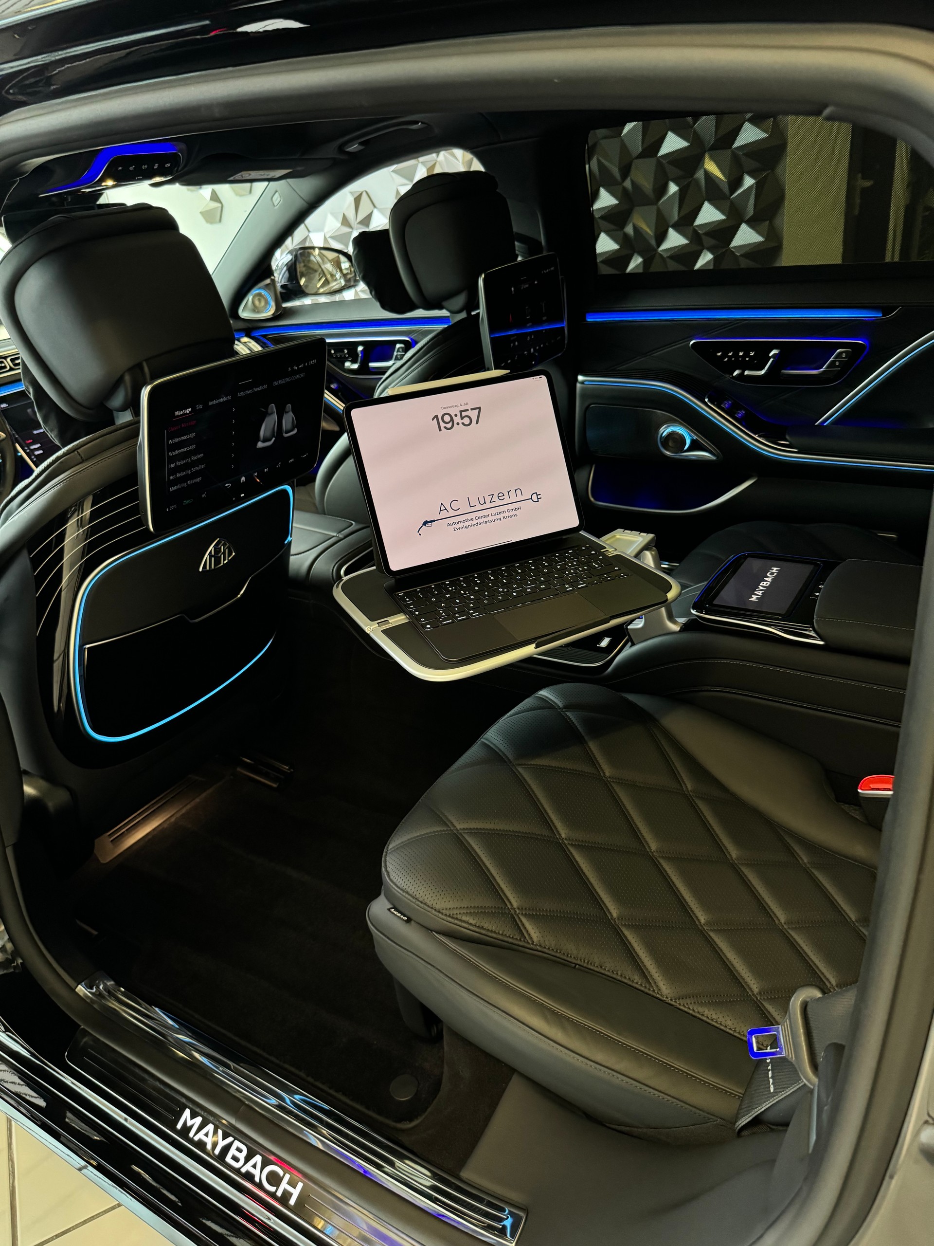 MERCEDES-BENZ Maybach 4-Matic 9G-Tronic Frist Class Fond-image-8