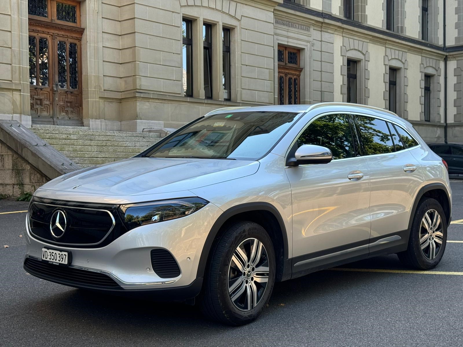 MERCEDES-BENZ EQA 250