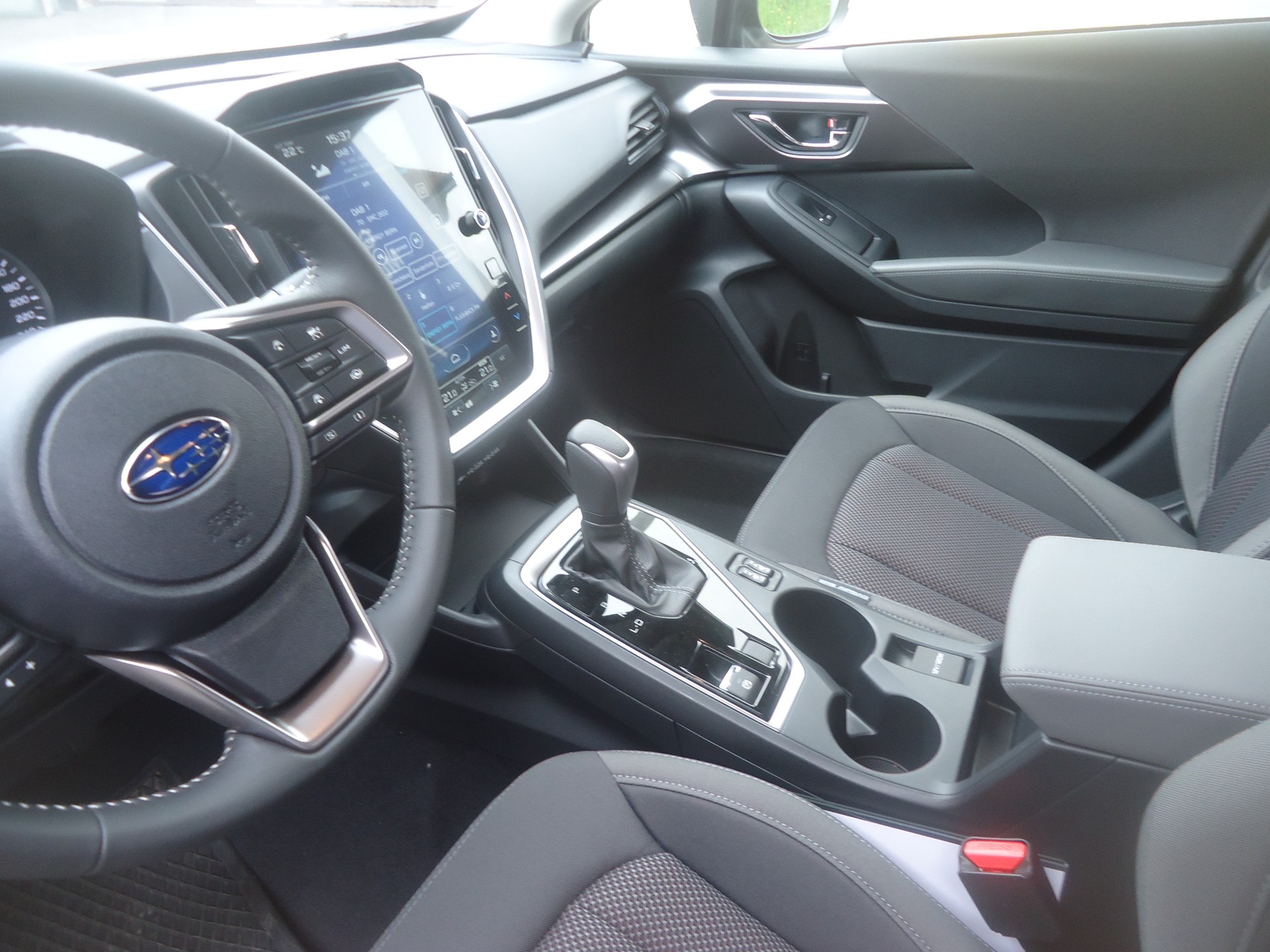SUBARU Impreza 2.0 e-Boxer Swiss Plus AWD Lineartronic-image-13