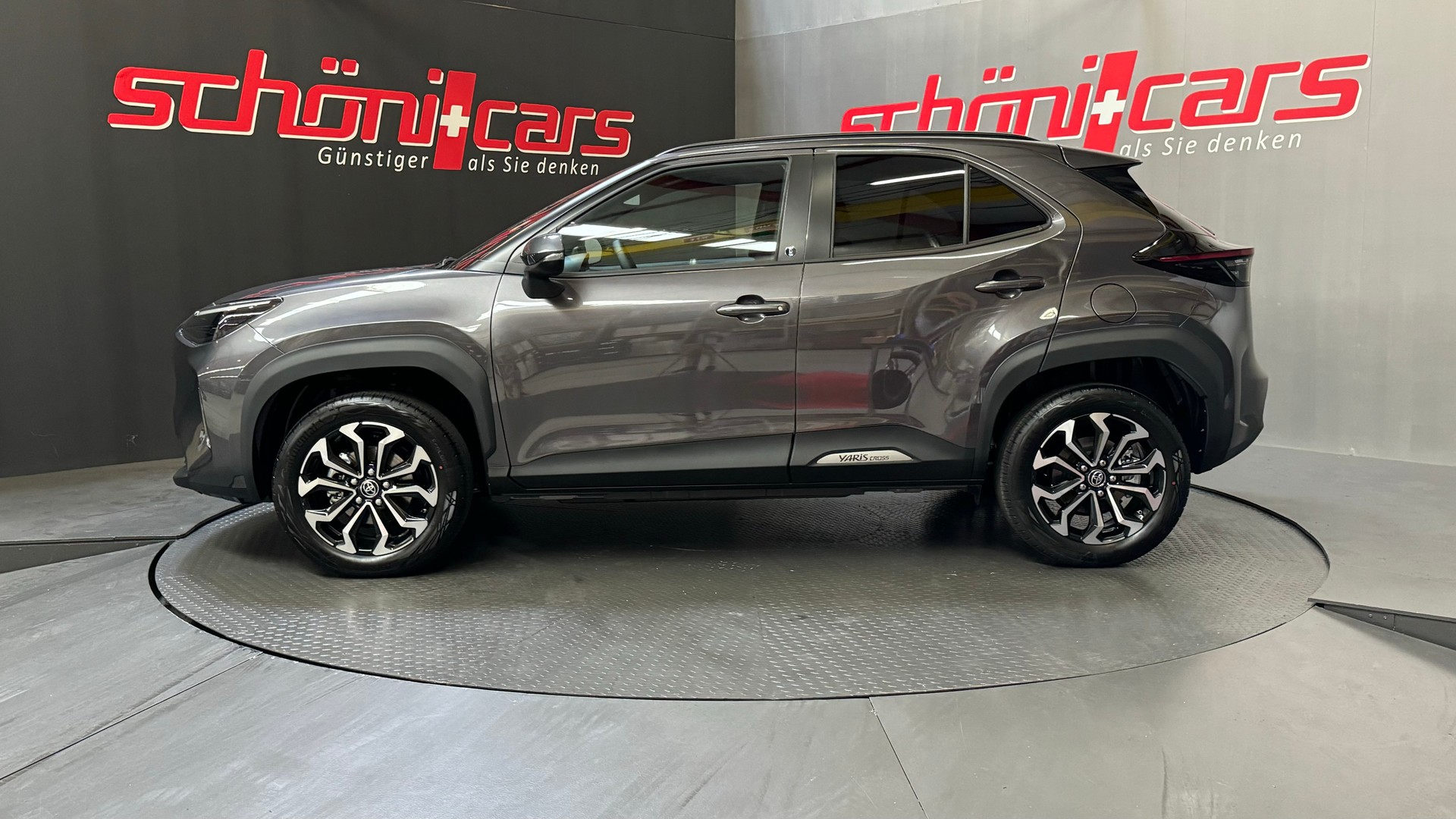 TOYOTA Yaris Cross 1.5 Trend AWDi e-CVT-showroom-element-2