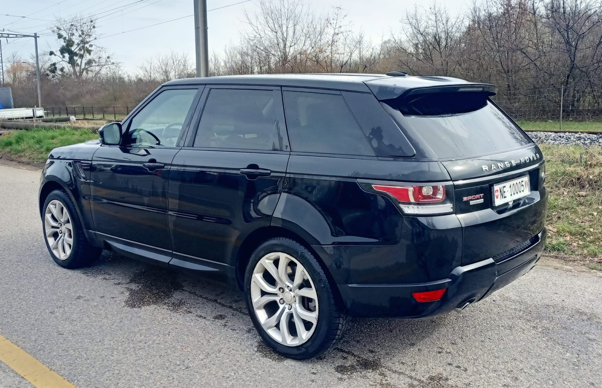 LAND ROVER Range Rover Sport 3.0 SDV6 Autobiography Automatic-image-4