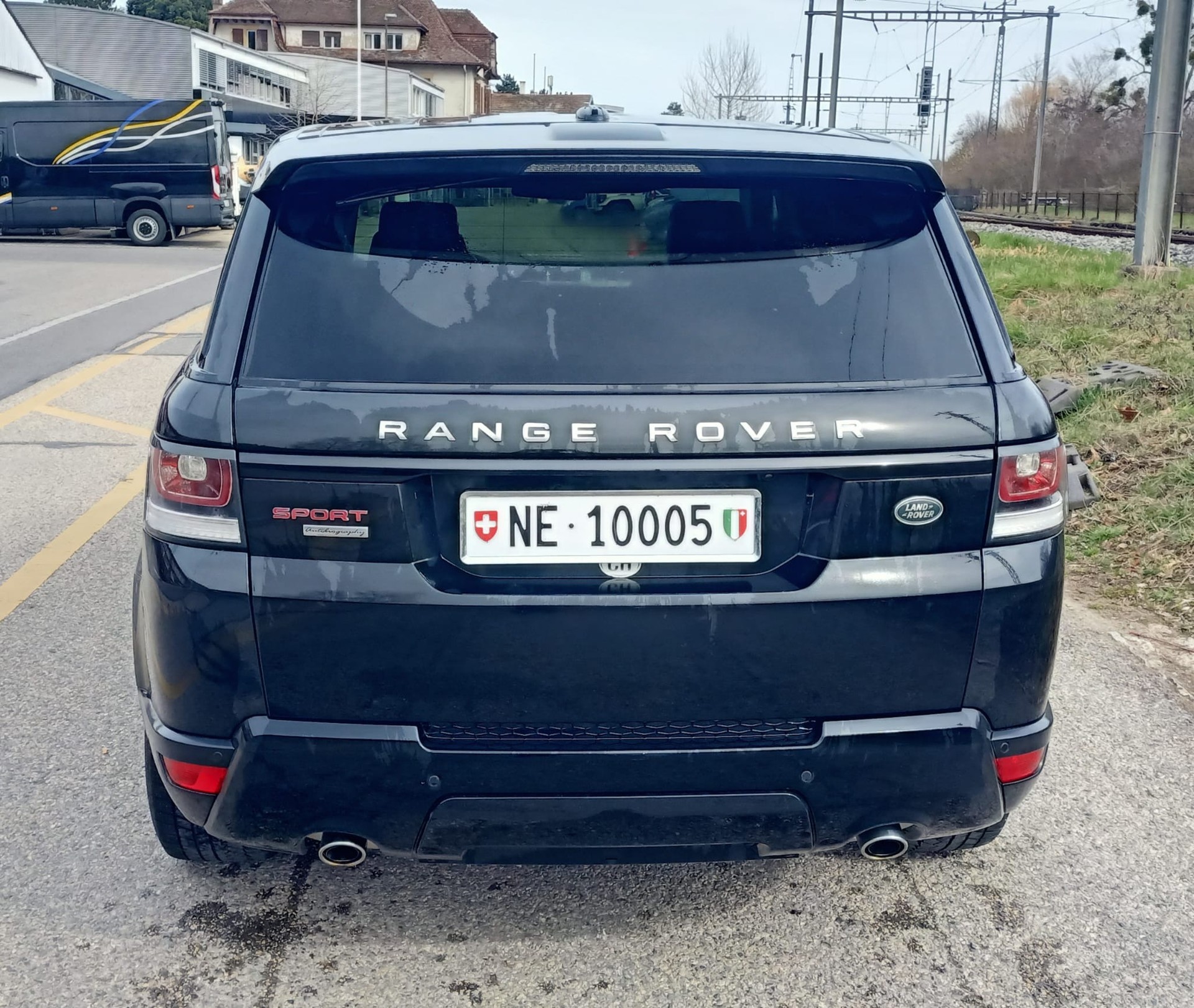 LAND ROVER Range Rover Sport 3.0 SDV6 Autobiography Automatic-image-6