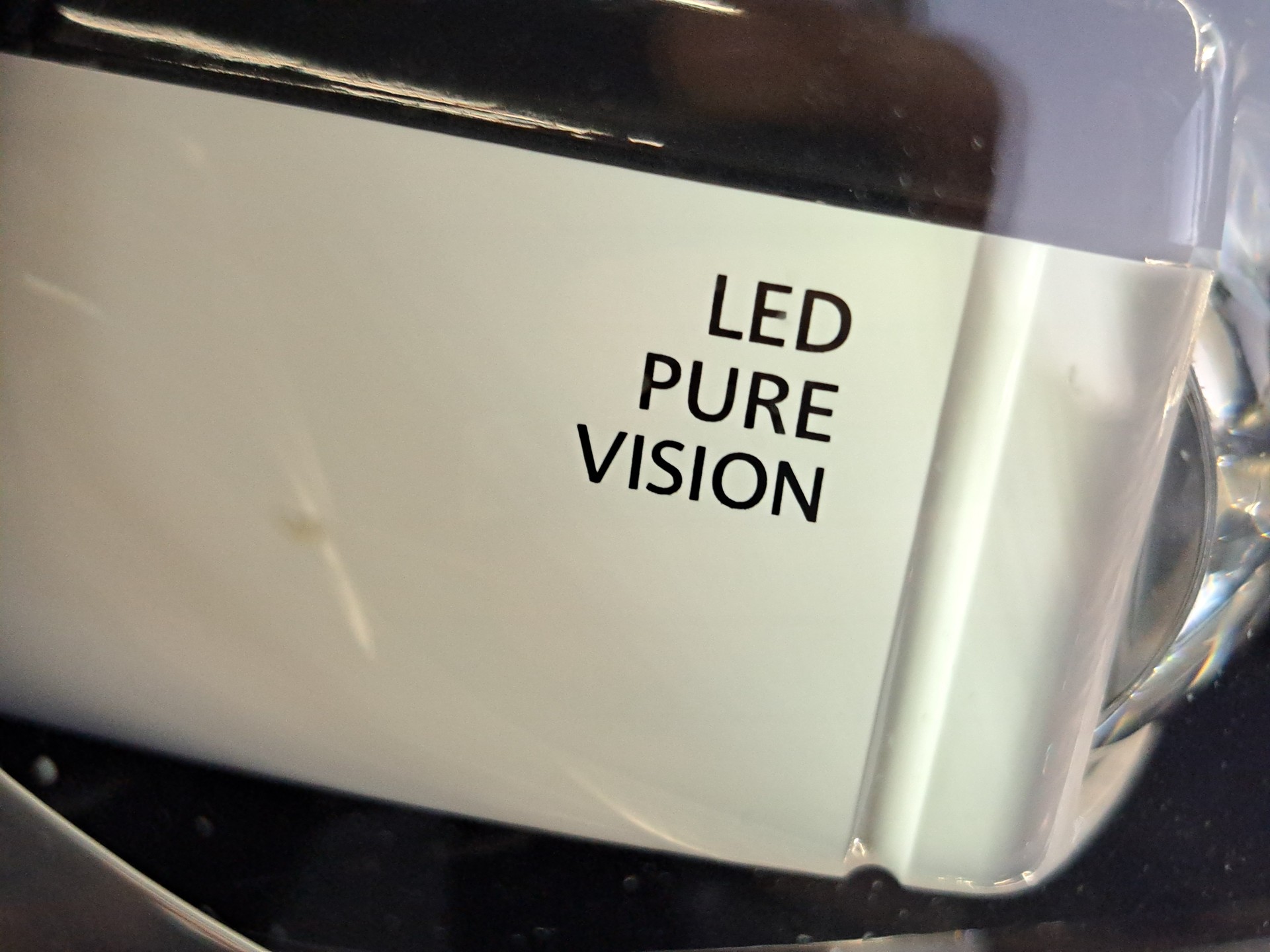 RENAULT Koleos 2.0 dCi Initial Paris 4x4 Xtronic CVT-image-15