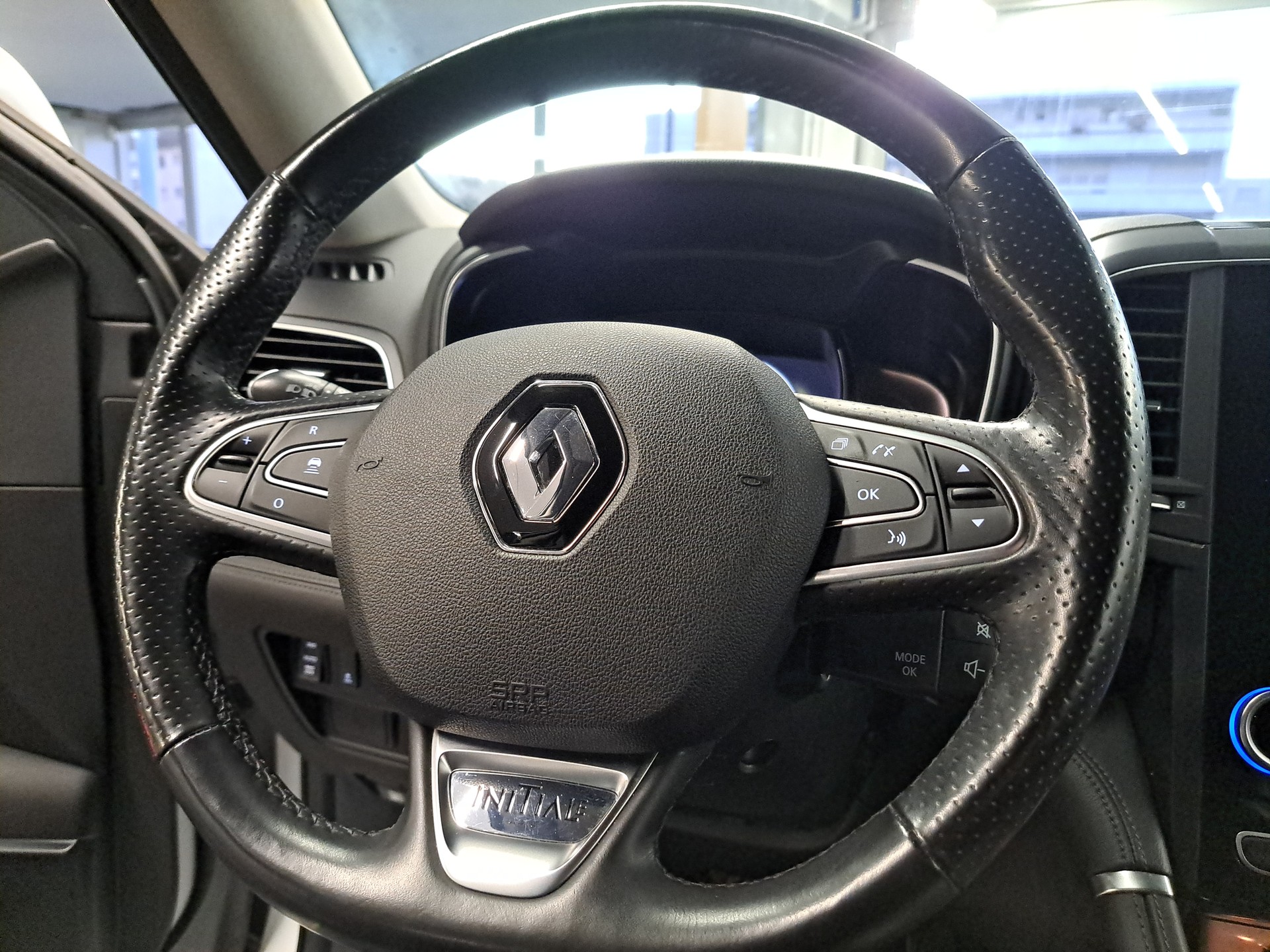 RENAULT Koleos 2.0 dCi Initial Paris 4x4 Xtronic CVT-image-7