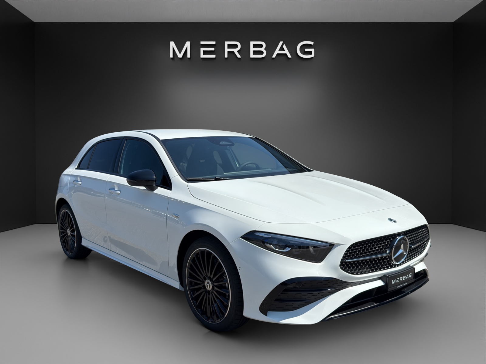 MERCEDES-BENZ A 250 e EQ Star 8G-DCT-image-5