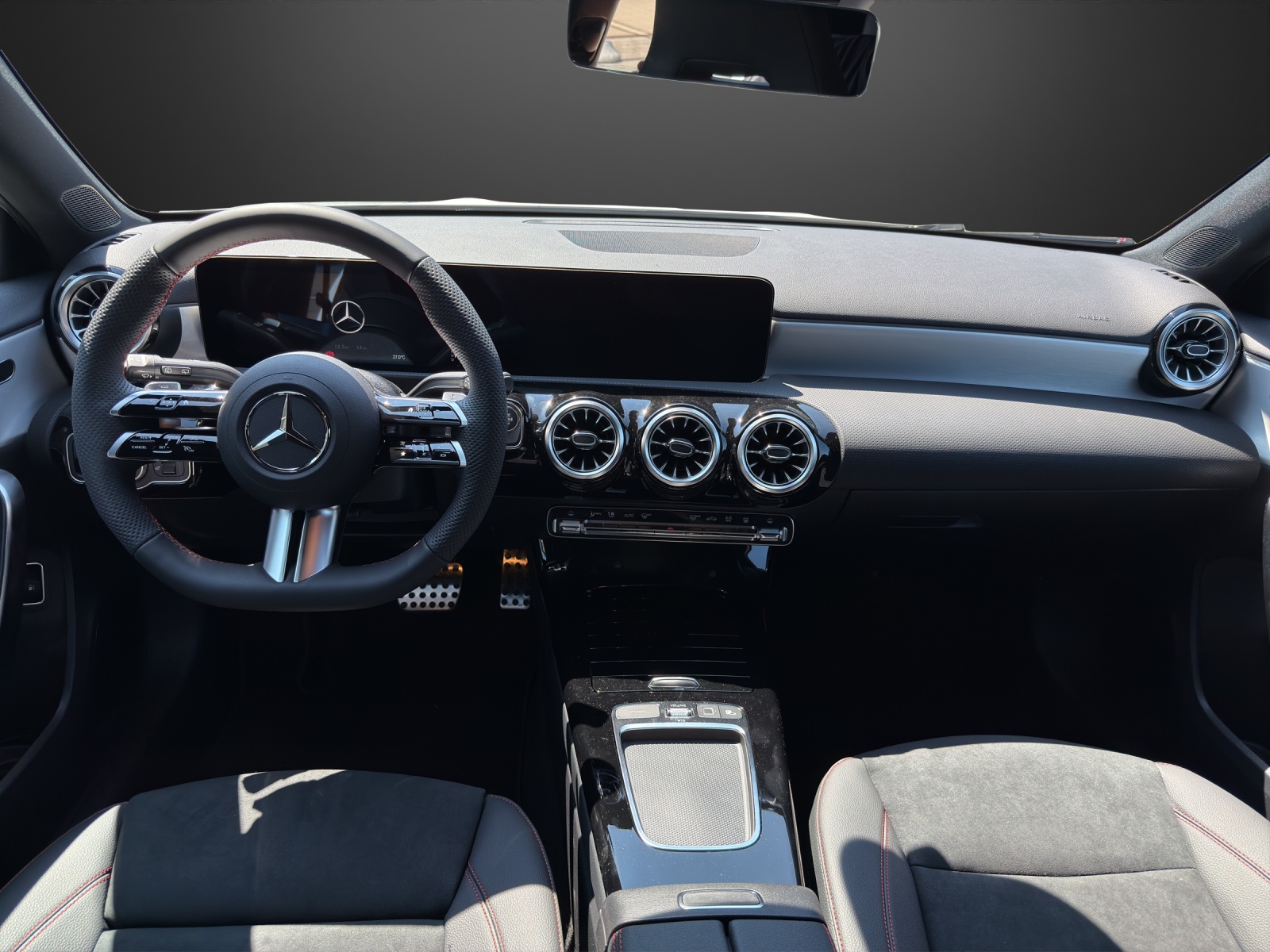 MERCEDES-BENZ A 250 e EQ Star 8G-DCT-image-10