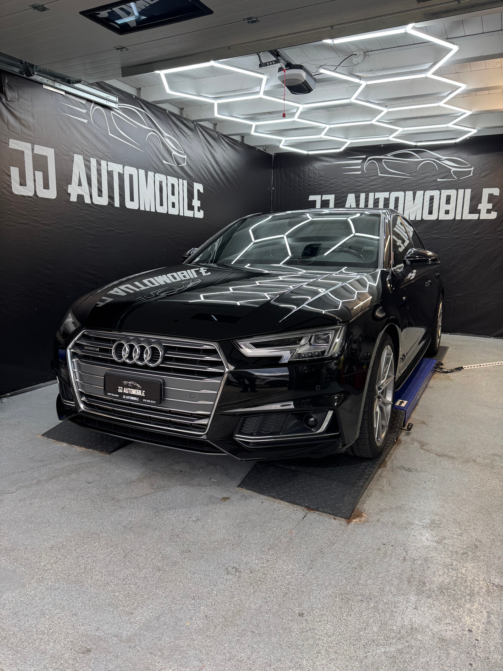AUDI A4 3.0 TDI Sport quattro tiptronic