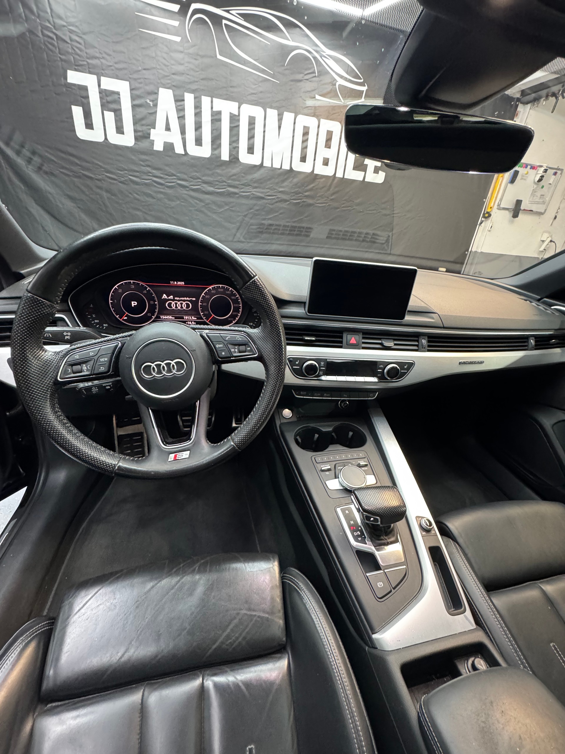 AUDI A4 3.0 TDI Sport quattro tiptronic-image-9