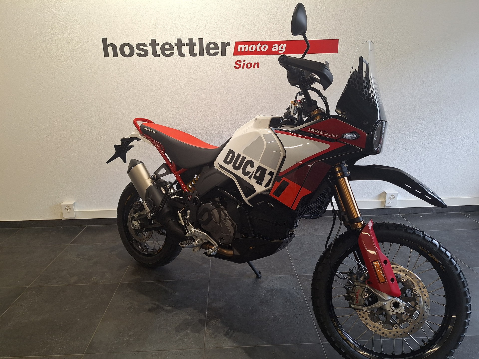 DUCATI Desert X Rally-image-0