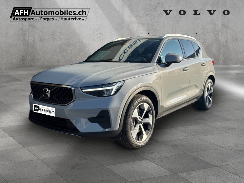 VOLVO XC40 2.0 B3 MH Core