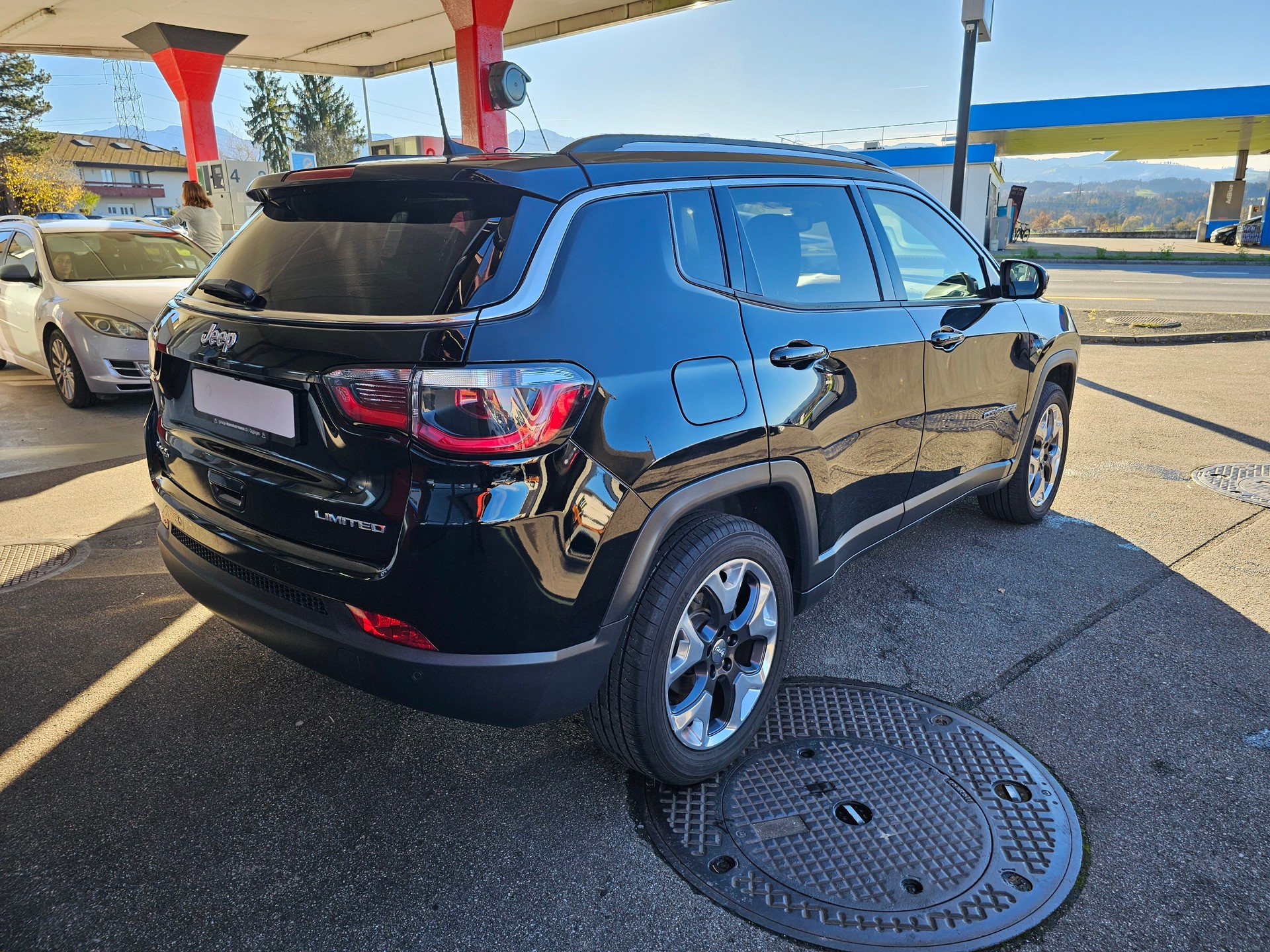 JEEP Compass 2.0CRD Limited AWD 9ATX-image-4