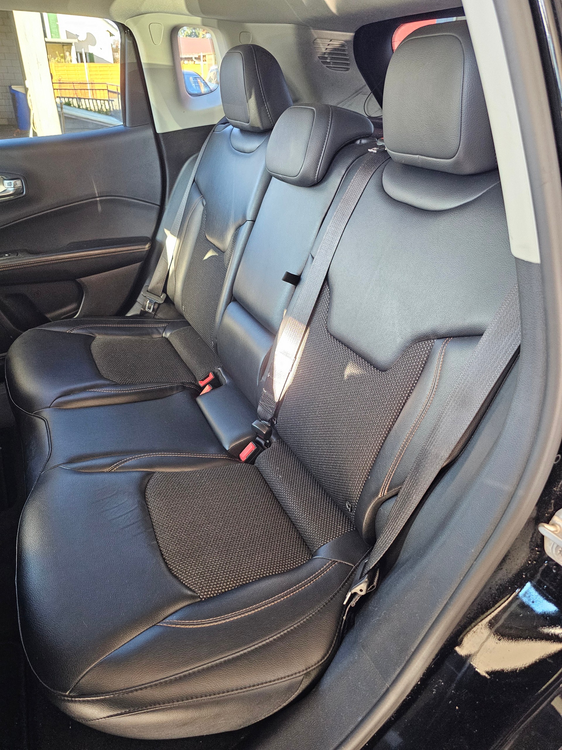 JEEP Compass 2.0CRD Limited AWD 9ATX-image-9