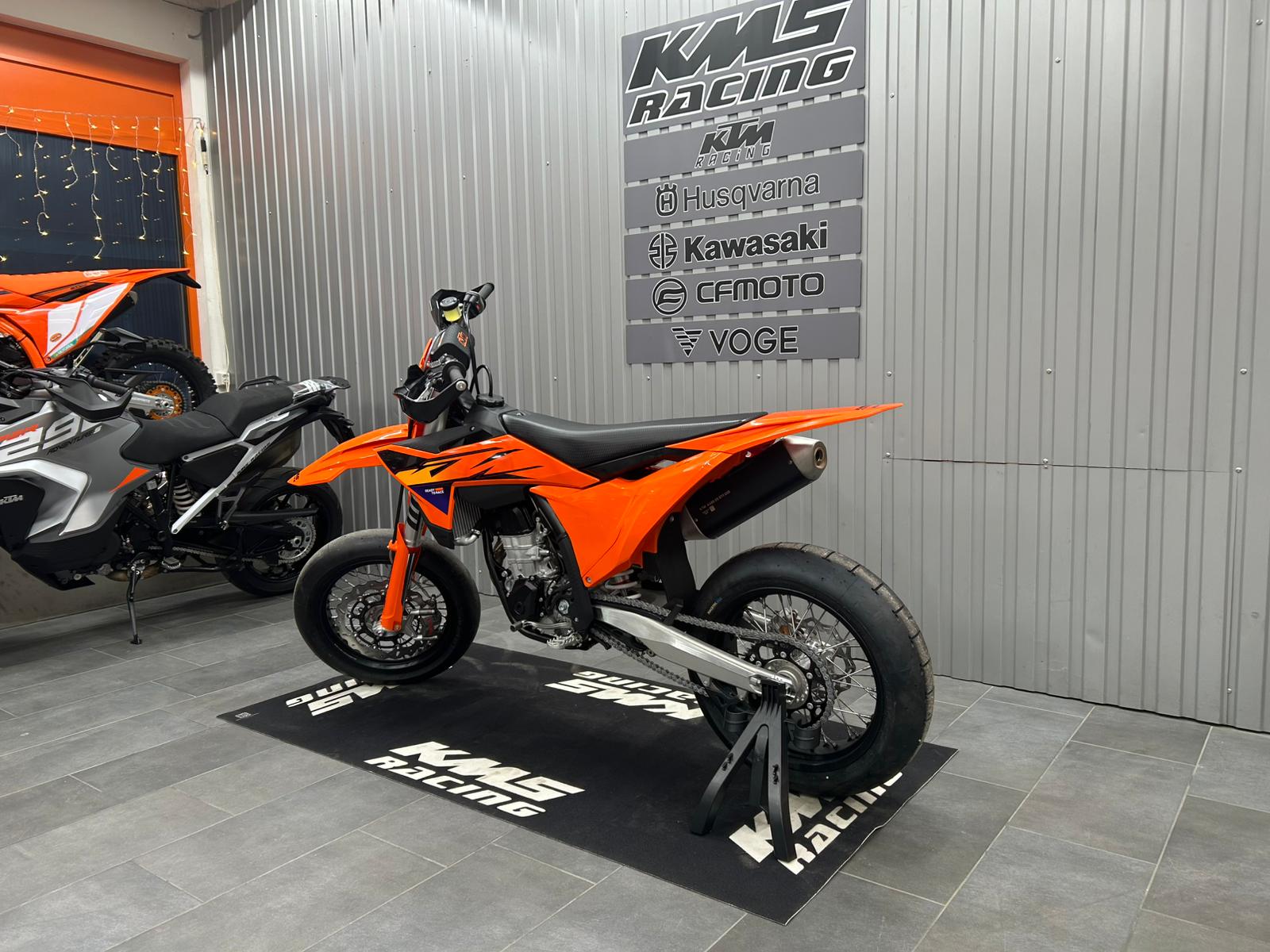 KTM 450 SMR-image-3