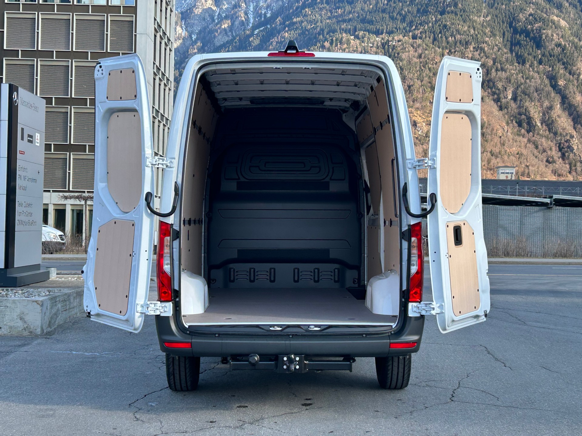 MERCEDES-BENZ Sprinter 315 CDI PRO KA Standard-image-6