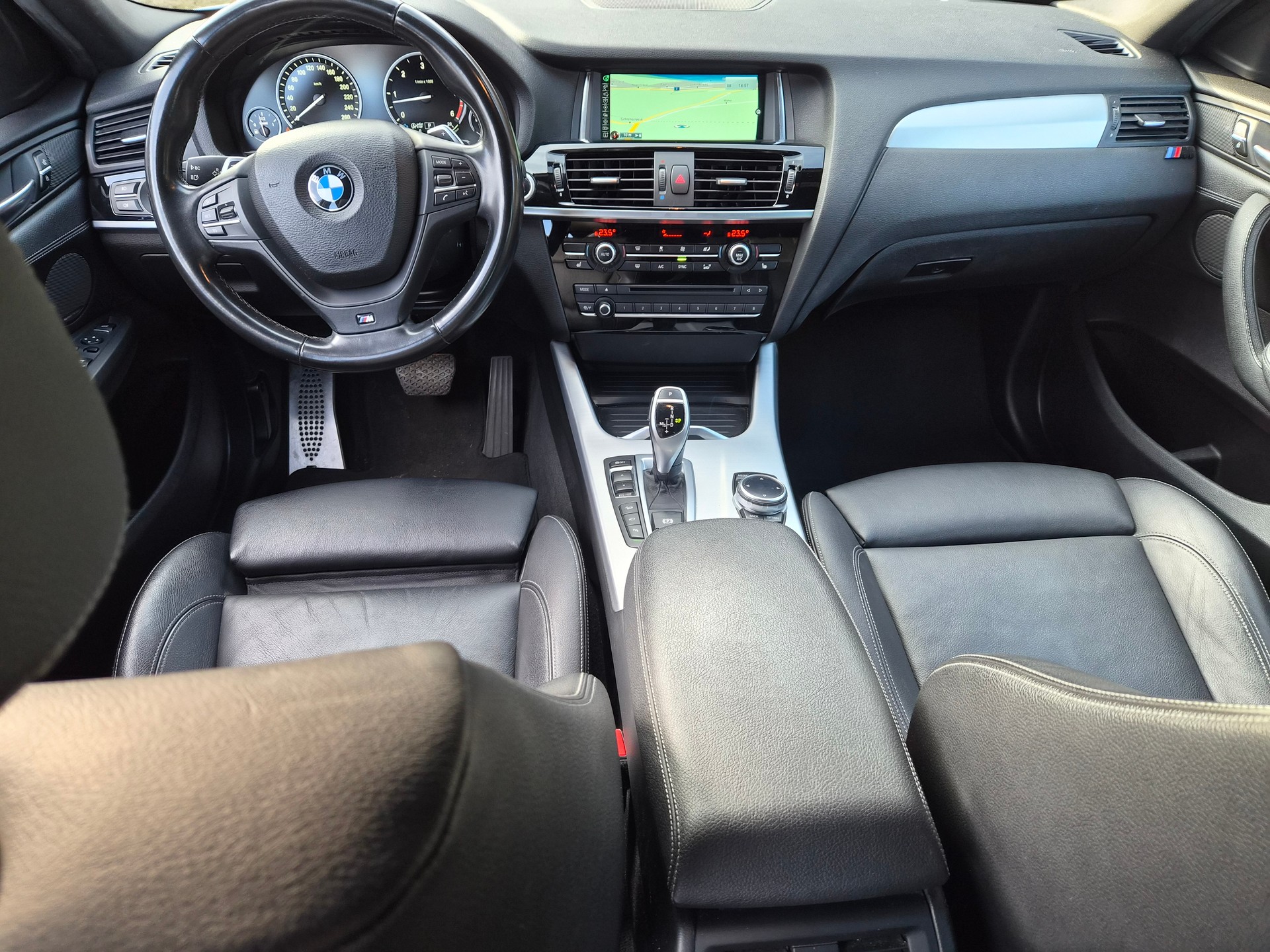 BMW X4 xDrive 35d Steptronic M-Sport-image-19