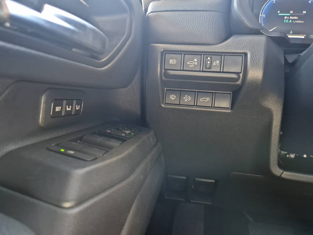 TOYOTA Land Cruiser 2.8 D 48V Invinci 48095/007-image-17