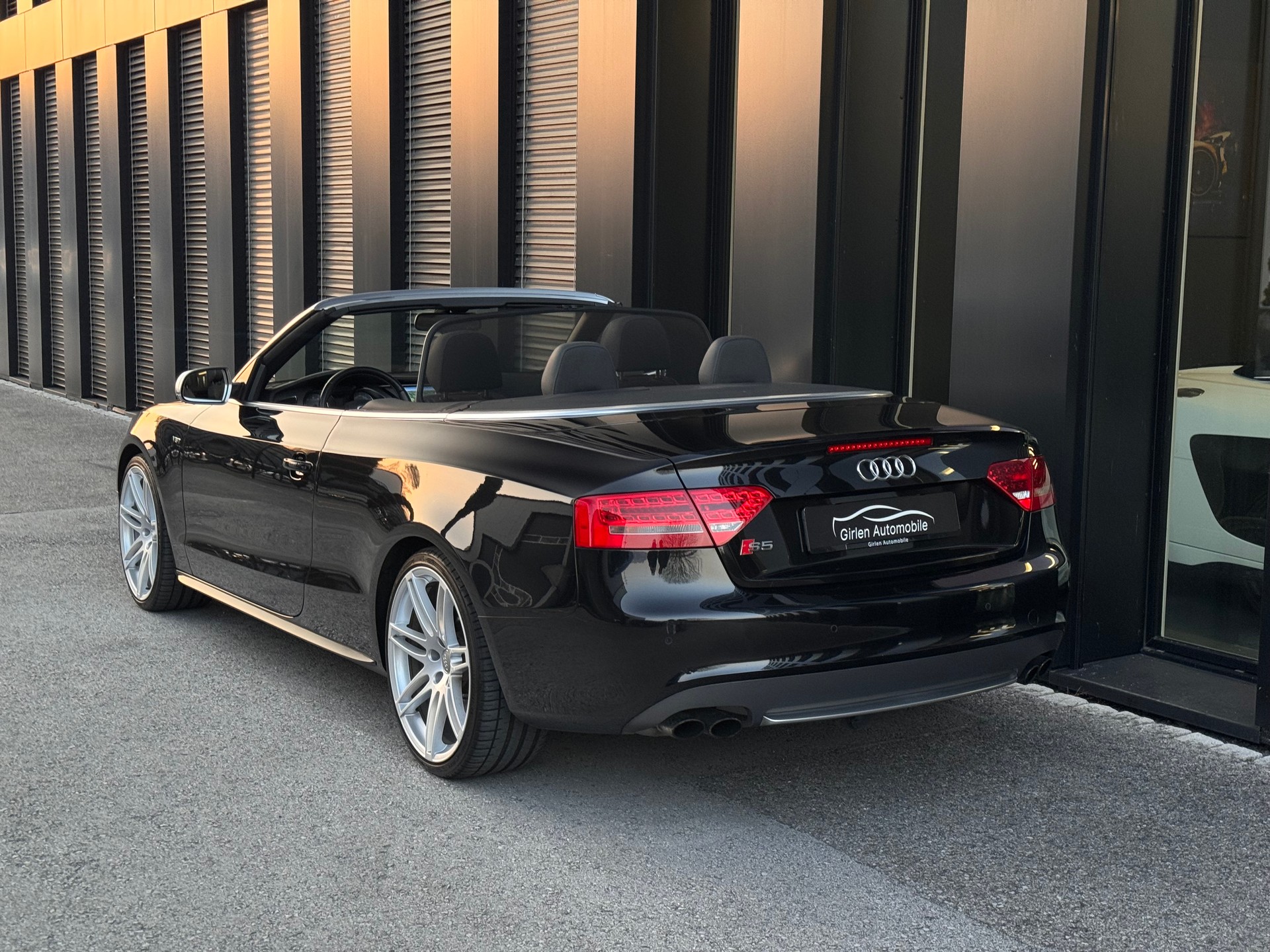 AUDI S5 Cabrio 3.0 TFSI quattro S-tronic-image-4