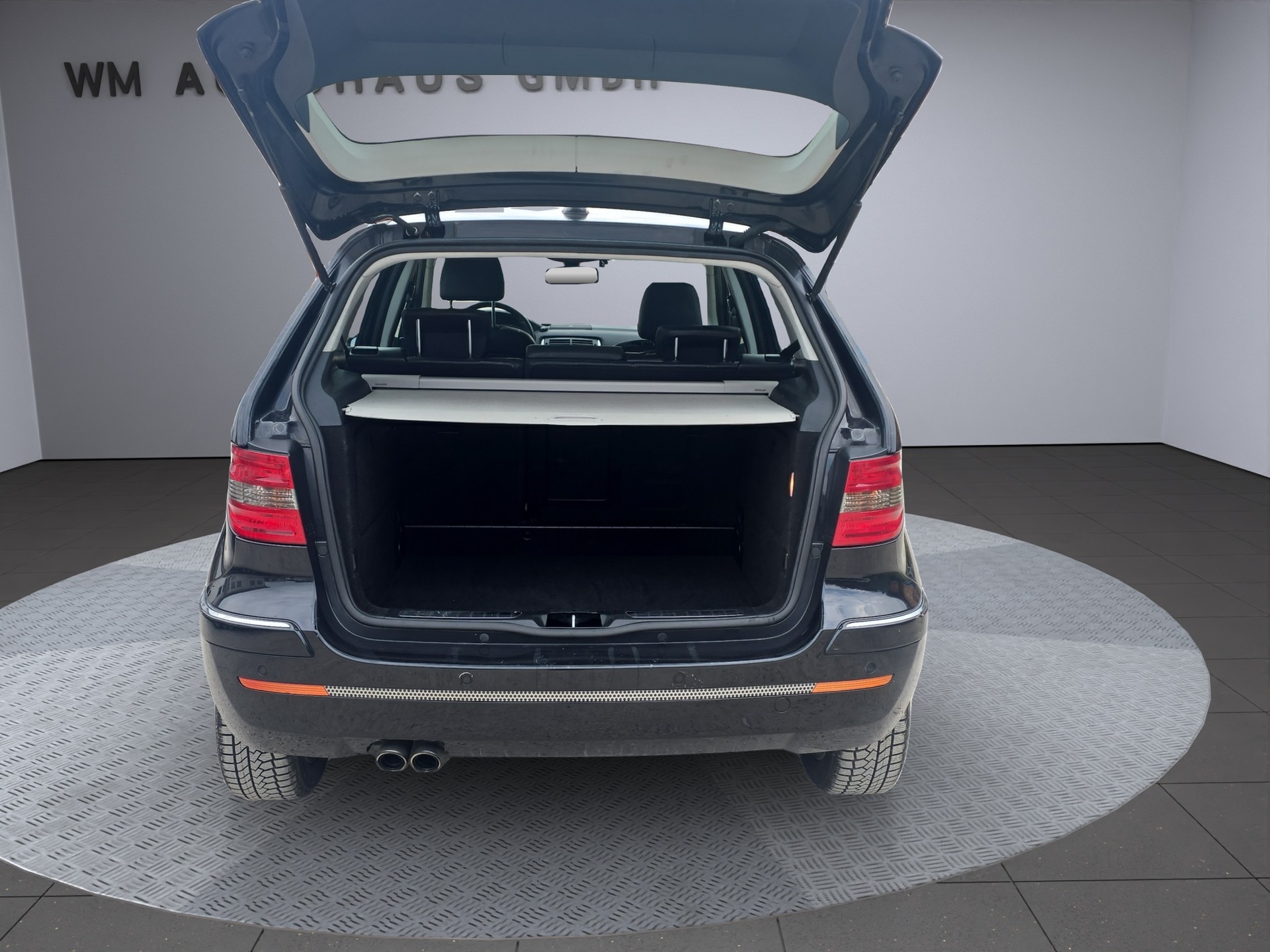 MERCEDES-BENZ B 200 T-image-7