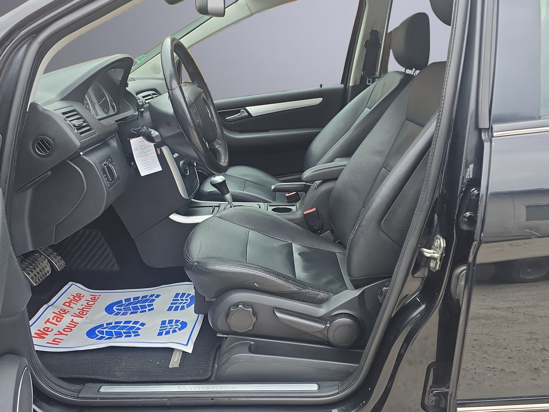 MERCEDES-BENZ B 200 T-image-9