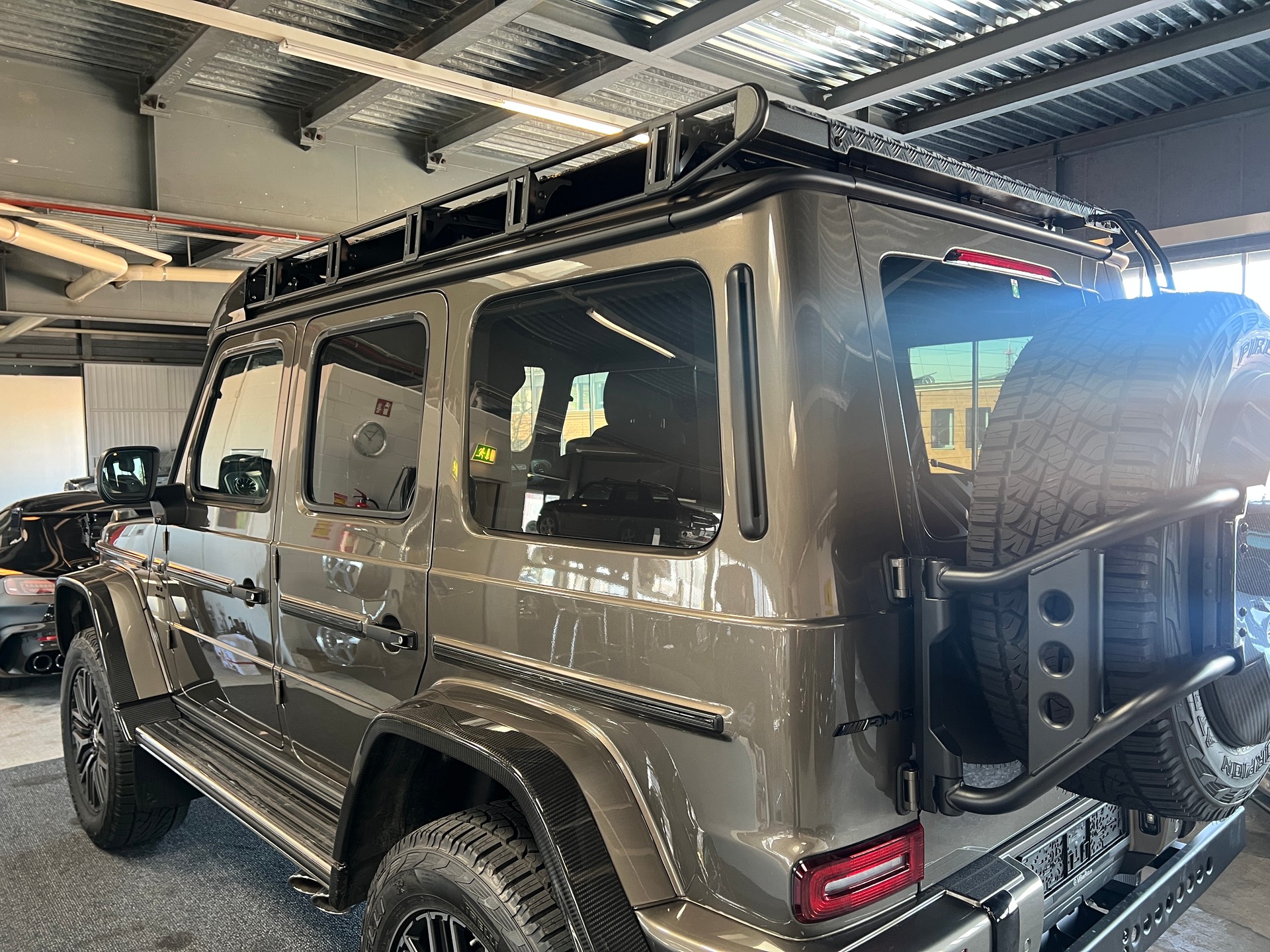 MERCEDES-BENZ G 63 AMG 4x4 hoch2 Speedshift Plus G-Tronic-image-11