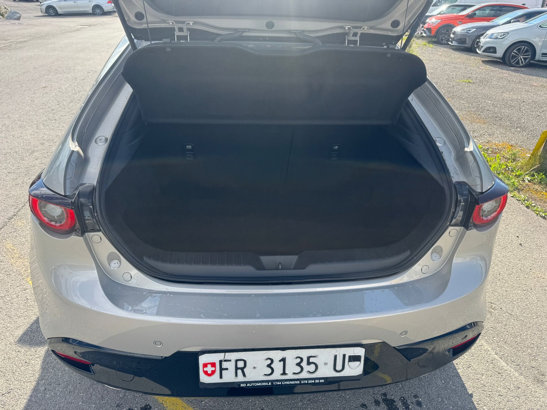 MAZDA 3 Hatchback SKYACTIV-X MHybrid 186 Homura AWD Automat-image-11
