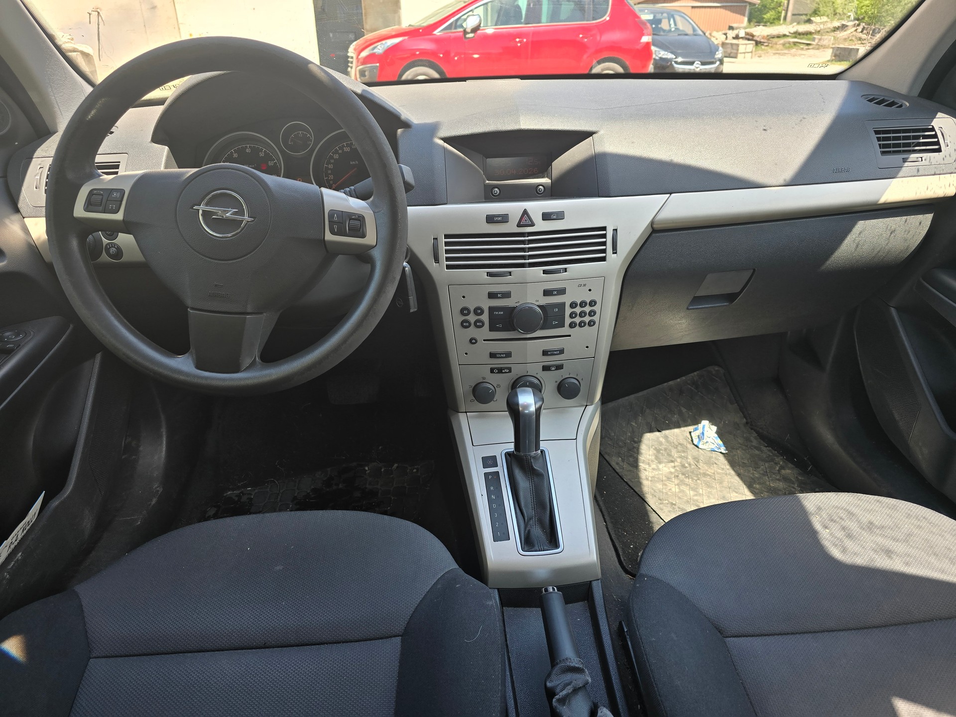 OPEL Astra Caravan 1.8i 16V Diamond Automatic-image-8