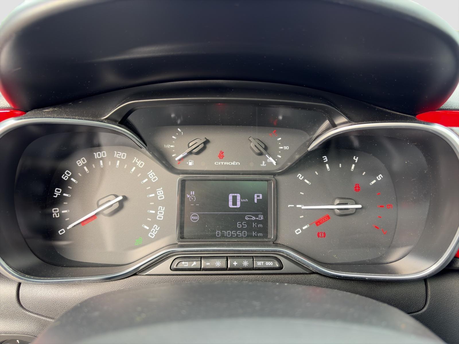CITROEN C3 1.2 PureTech Shine-image-14