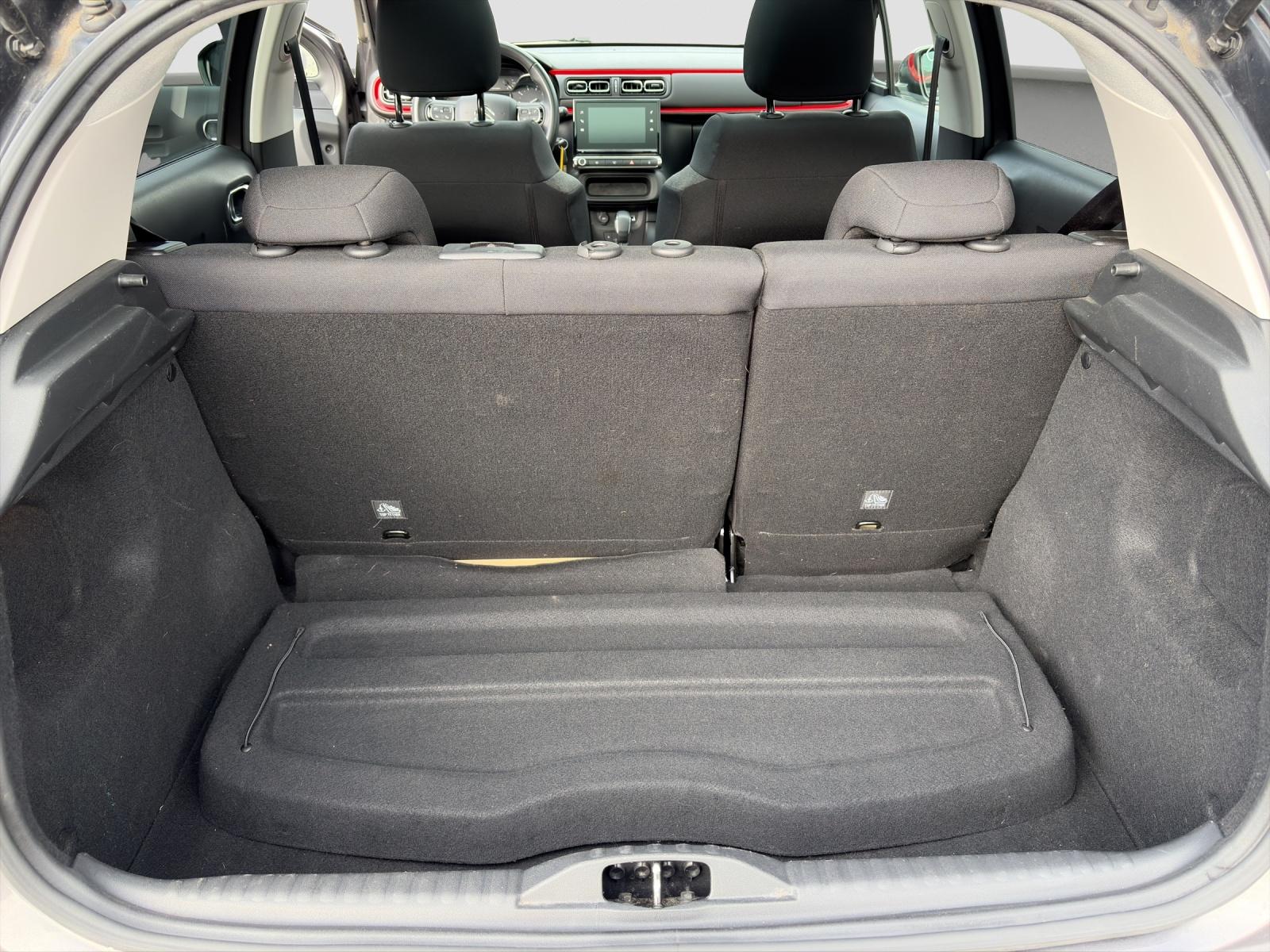 CITROEN C3 1.2 PureTech Shine-image-11