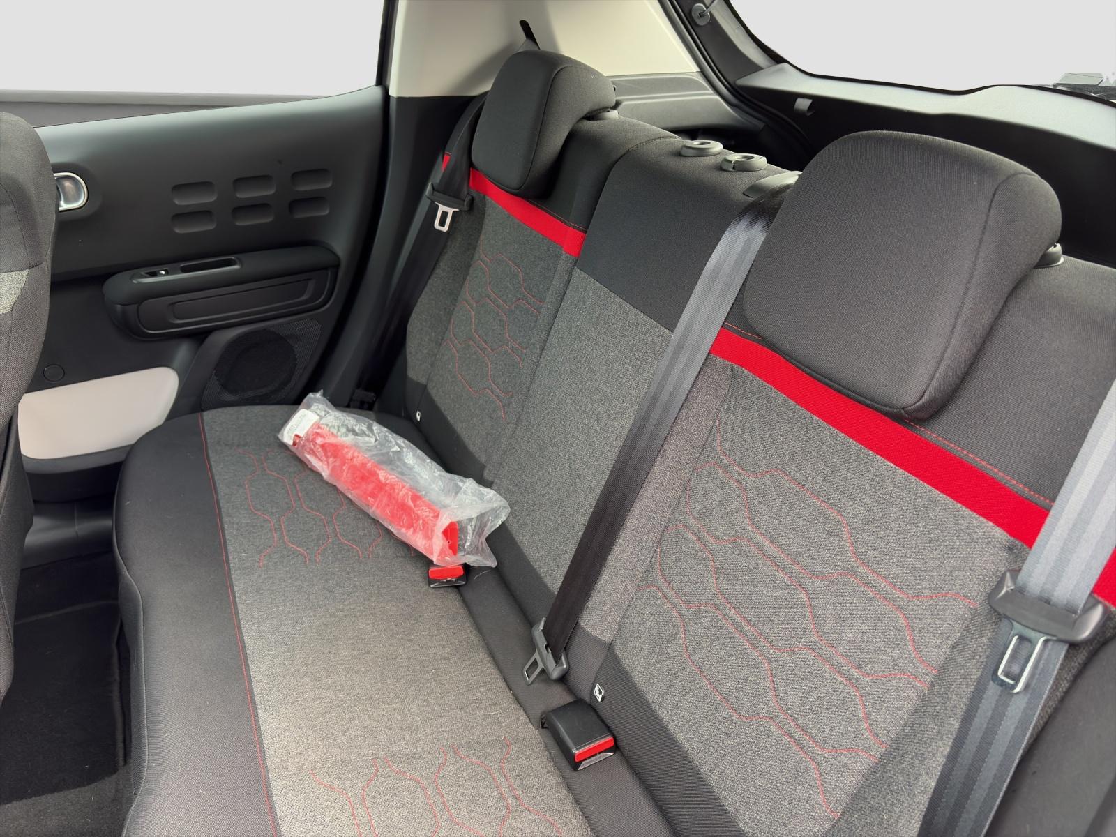 CITROEN C3 1.2 PureTech Shine-image-10