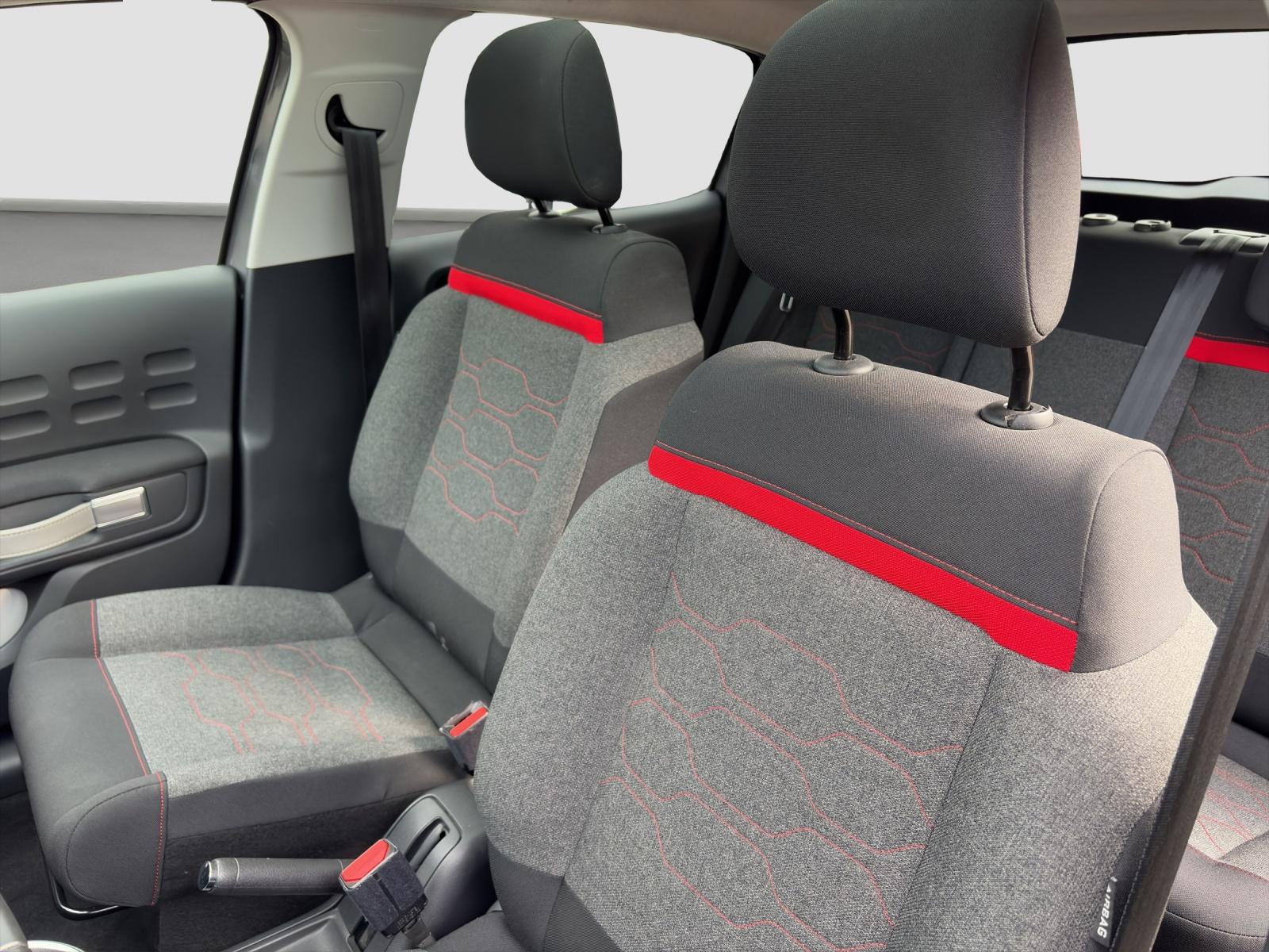 CITROEN C3 1.2 PureTech Shine-image-9
