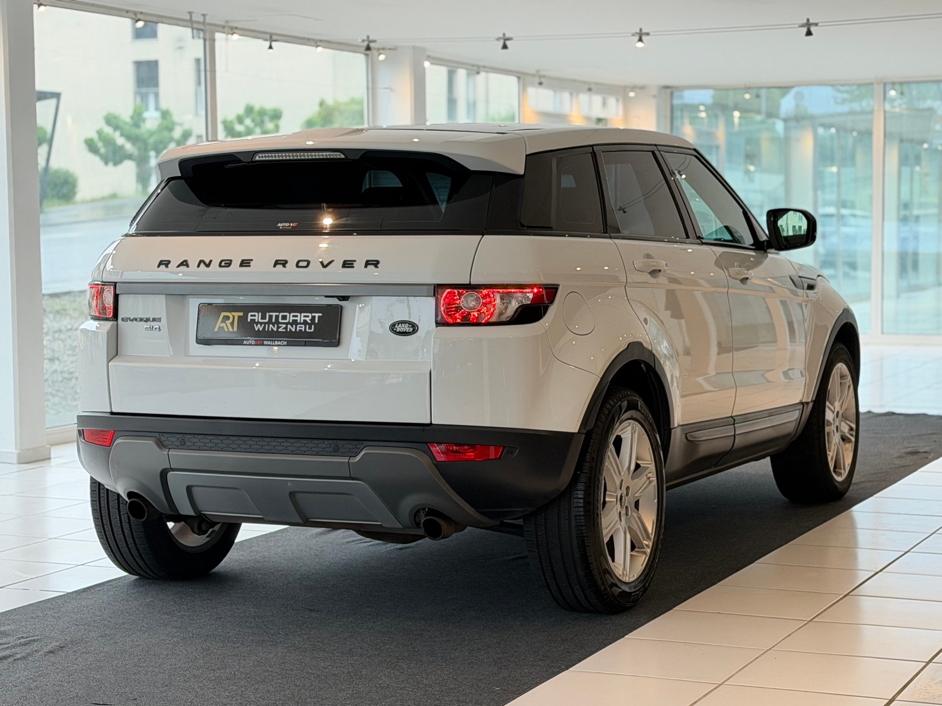 LAND ROVER Range Rover Evoque 2.0 Si4 Dynamic AT6 **Frisch ab MFK & Service**-image-6