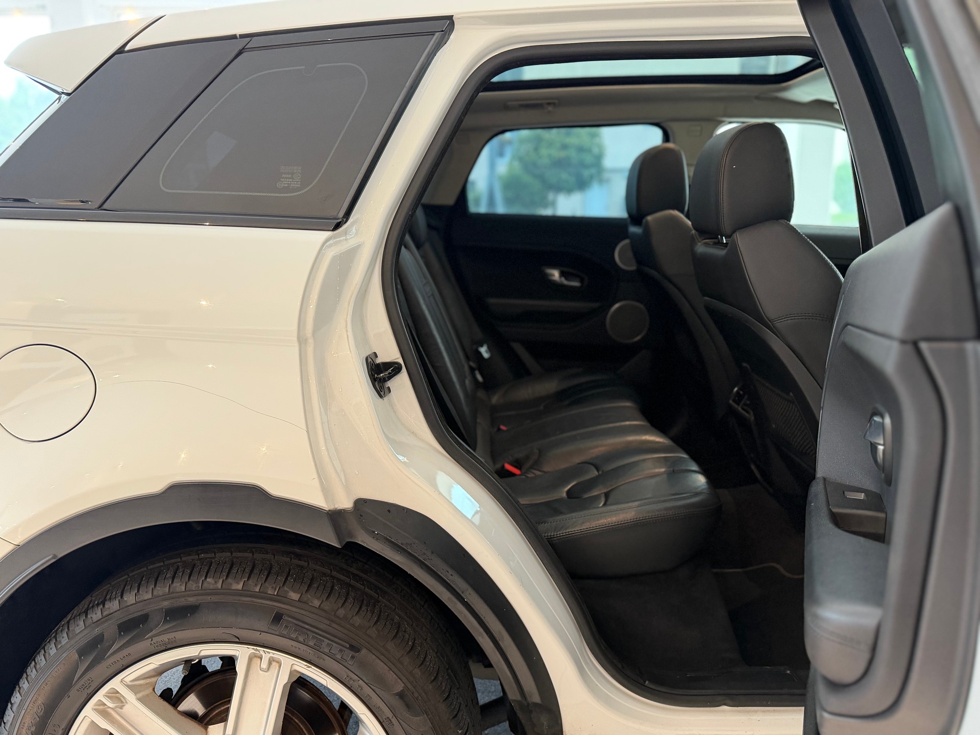 LAND ROVER Range Rover Evoque 2.0 Si4 Dynamic AT6 **Frisch ab MFK & Service**-image-20