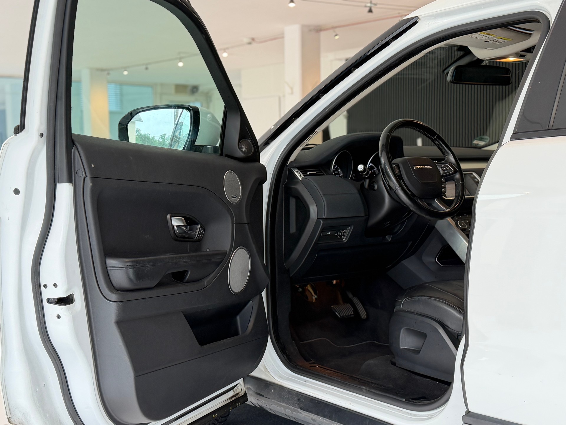 LAND ROVER Range Rover Evoque 2.0 Si4 Dynamic AT6 **Frisch ab MFK & Service**-image-11